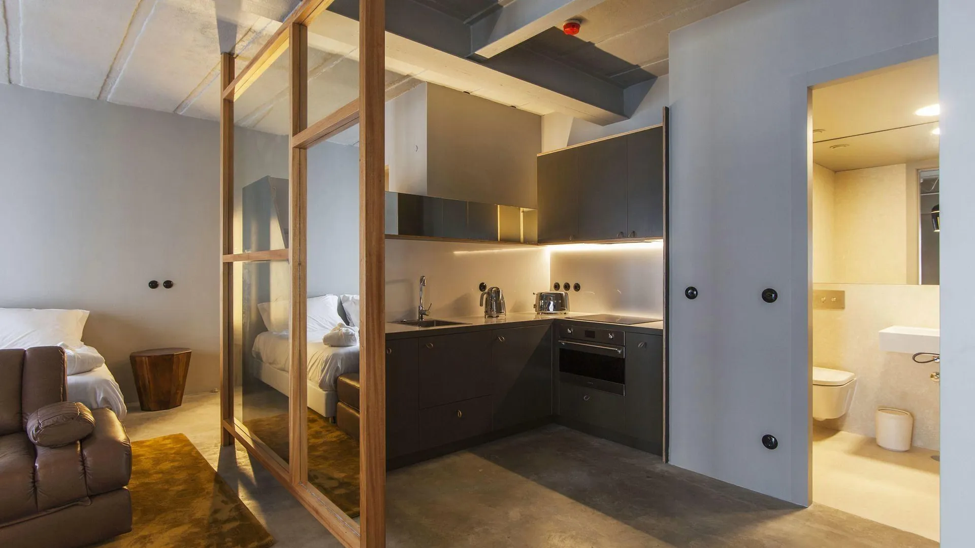 리스본 로 컬쳐 아트 & 로프트 바이후 알투 5성급 호텔 스위트룸