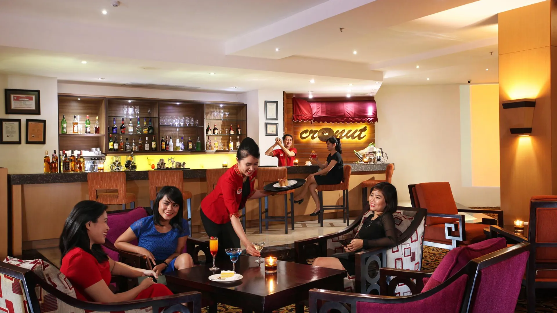 마카사르 스위스-벨인 파낙쿠캉 마카사르 4성급 호텔 수영장