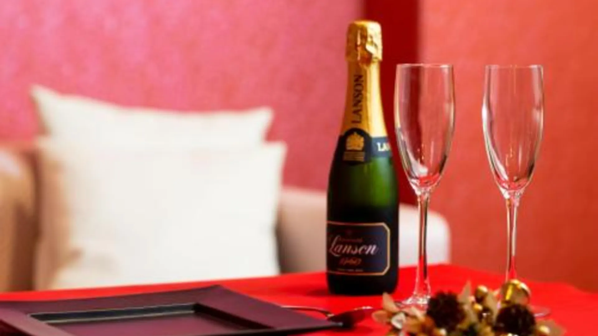 후쿠오카 Fukuoka Little Chapel Christmas (Love Hotel) 3성급 호텔 외관