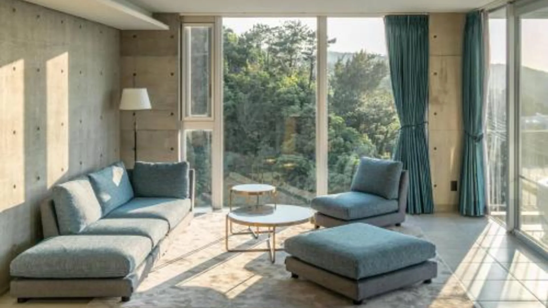 오키나와 본섬 온나의 프라이빗 하우스 (146m², 침실 4개, 프라이빗 욕실 2개) 5성급 호텔 스위트룸