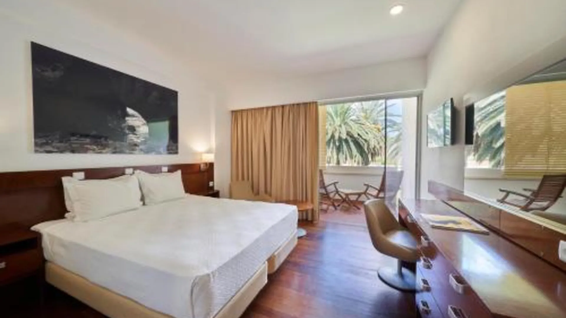 포르투 산투 아일랜드 호텔 포르투 산토 앤 스파 4성급 호텔 스위트룸