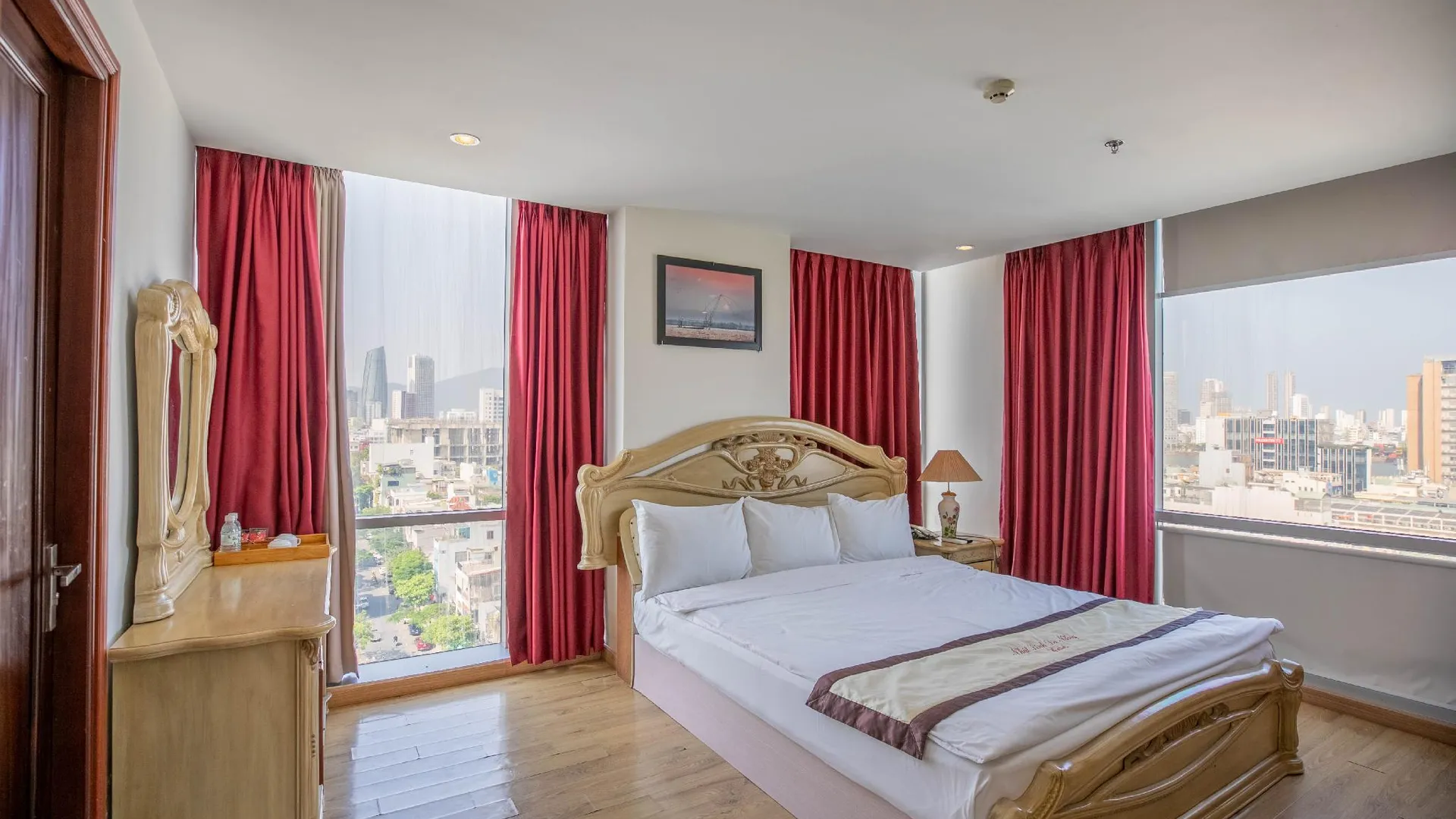 다낭 냣 린 호텔 앤 스위트 다낭 3성급 호텔 스위트룸