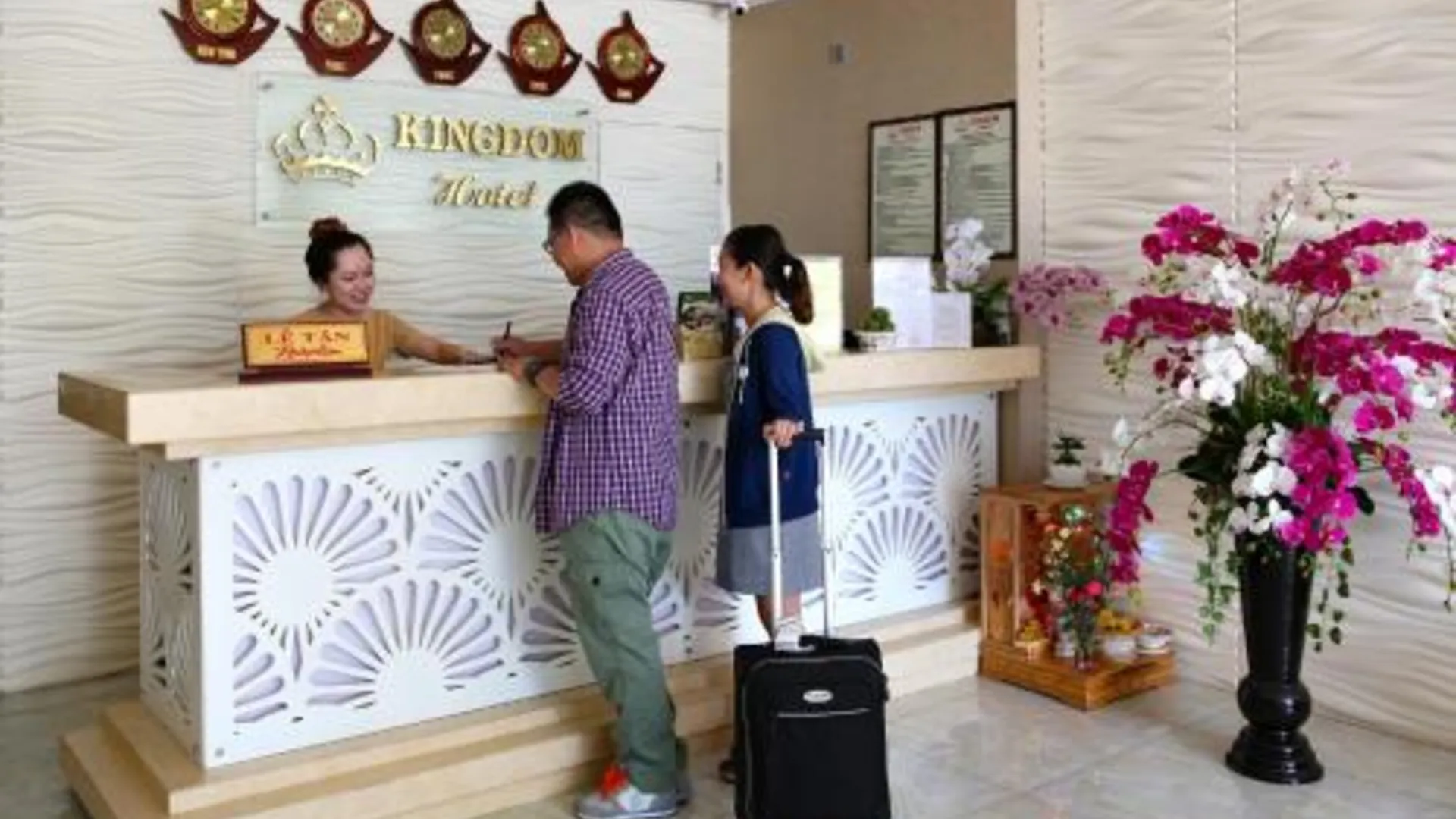 다낭 킹덤 다낭 호텔 2성급 호텔 로비