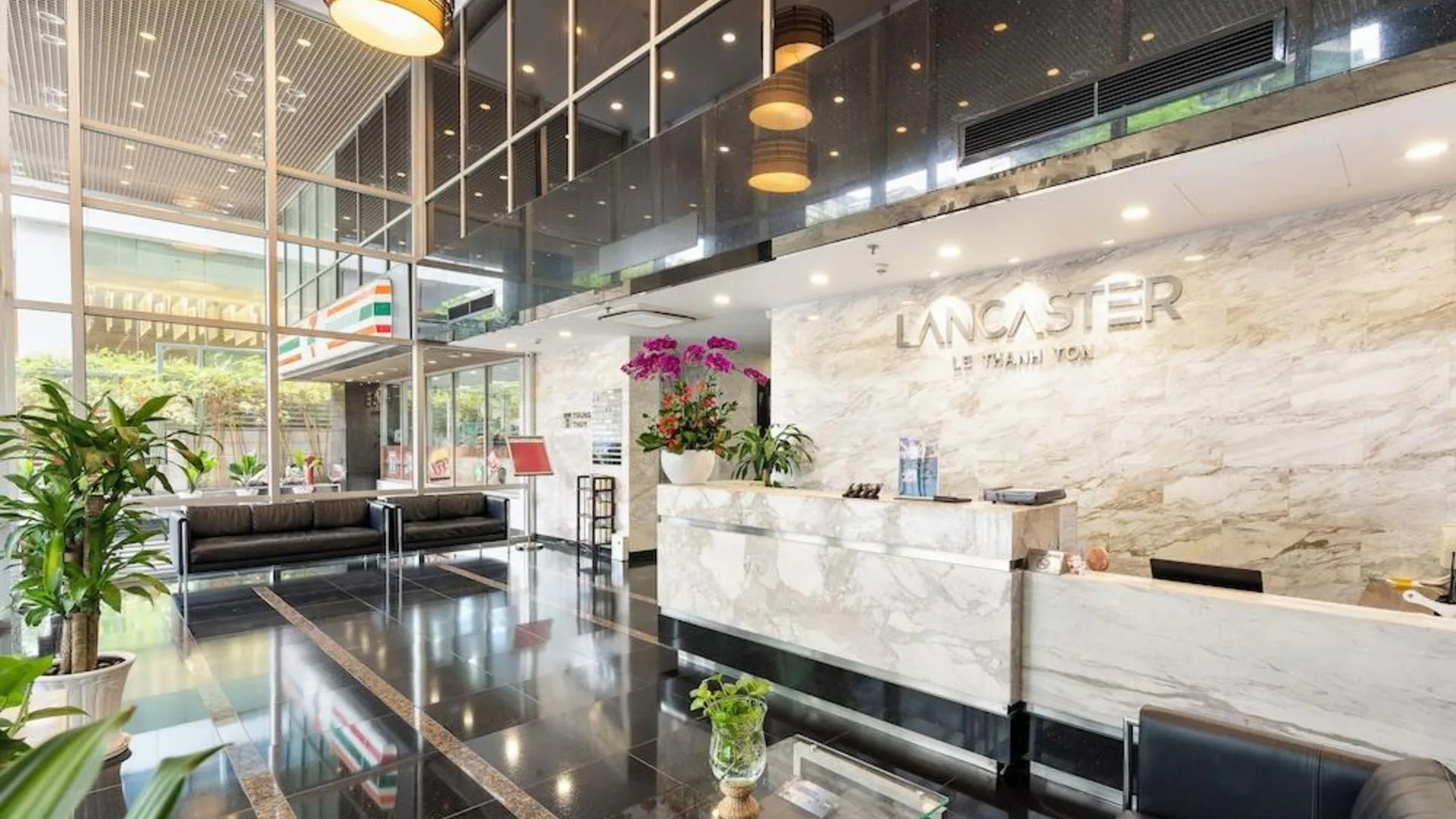 호치민 랑카스터 호치민 아파트먼트 4성급 게스트하우스 로비