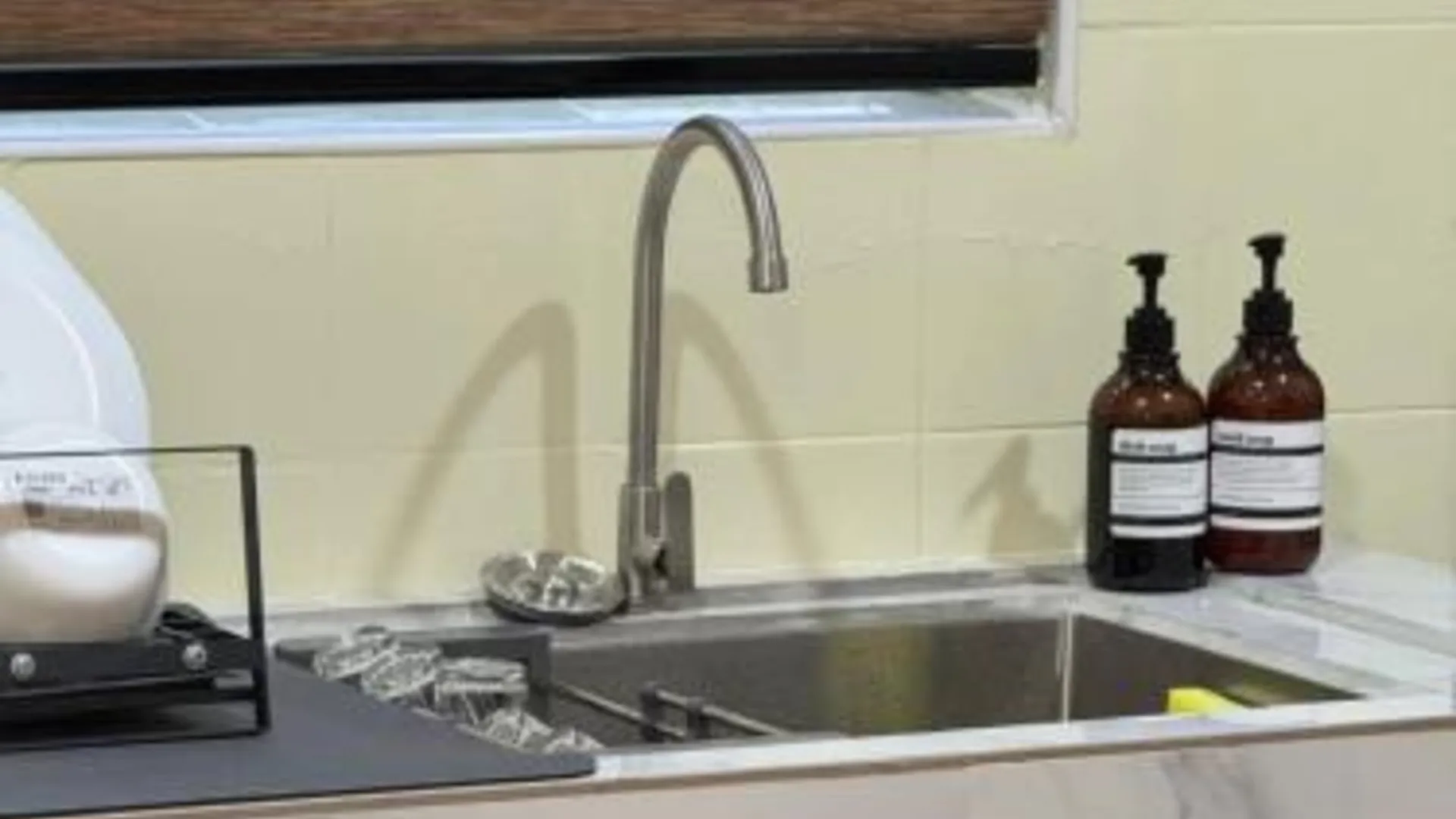 말라카 탕칵의  (m², 침실 3개, 프라이빗 욕실 1개) 3성급 게스트하우스 레스토랑