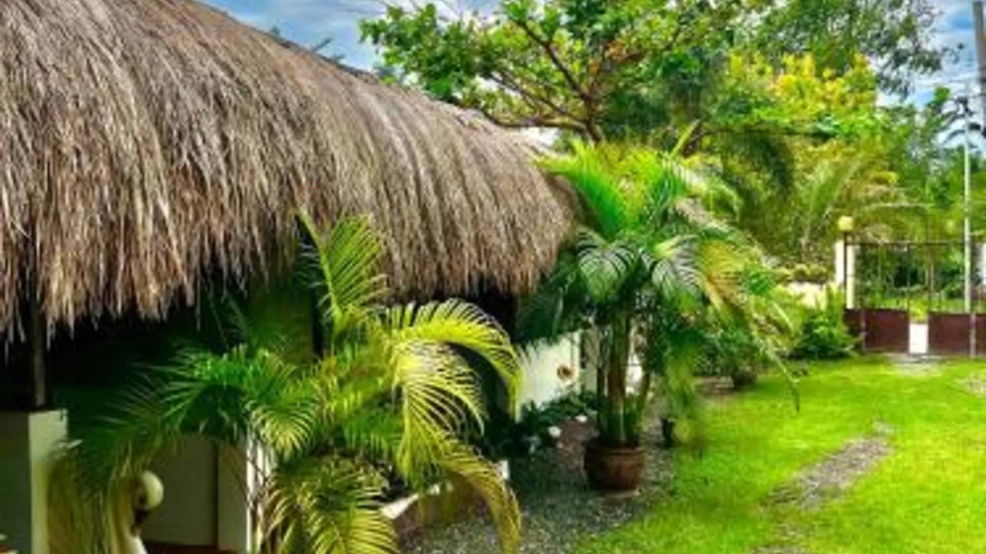 세부 웨스트 사이드 카바나 4성급 호텔 외관