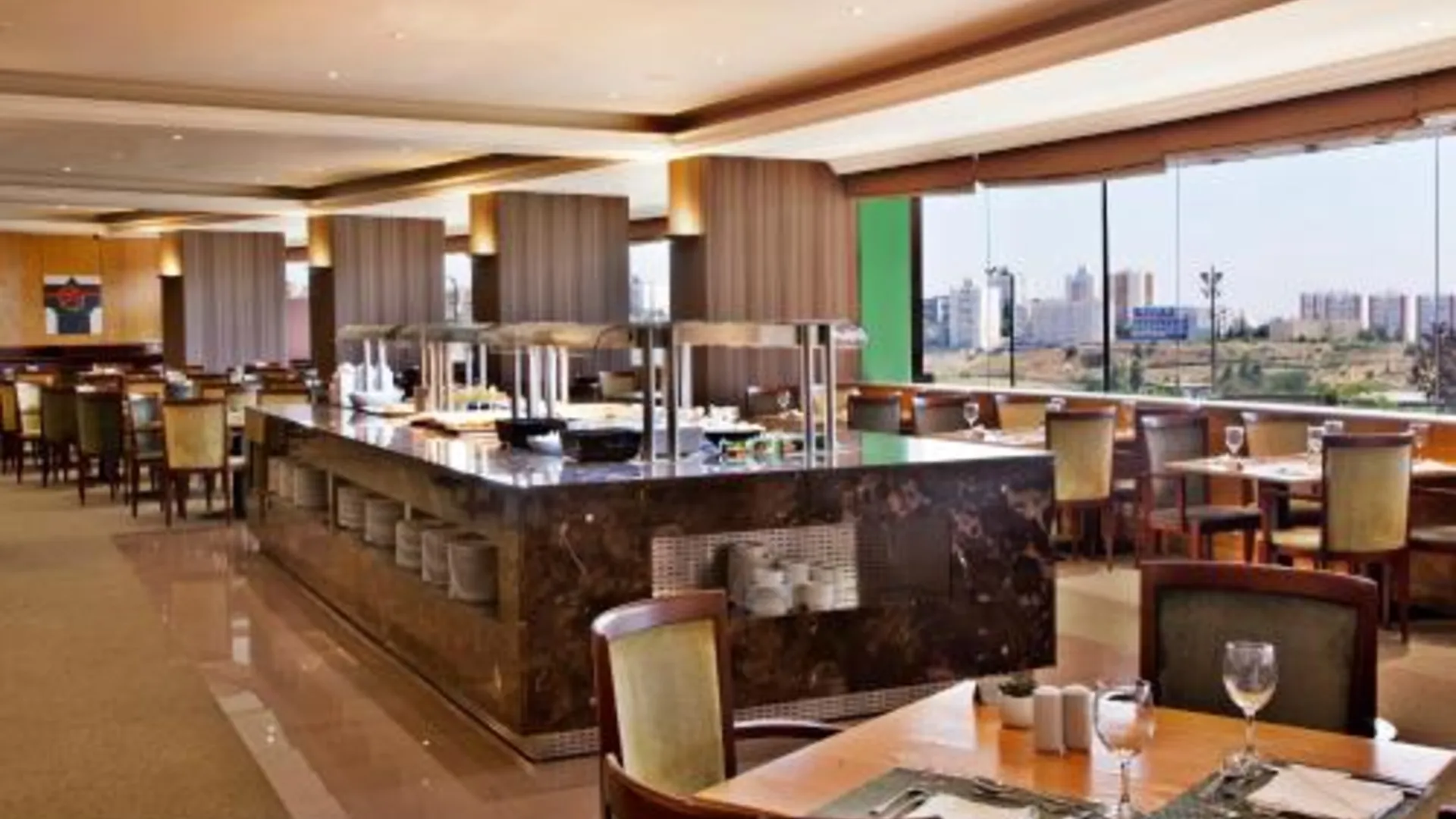 리스본 라마다 바이 윈덤 리스본 4성급 호텔 로비