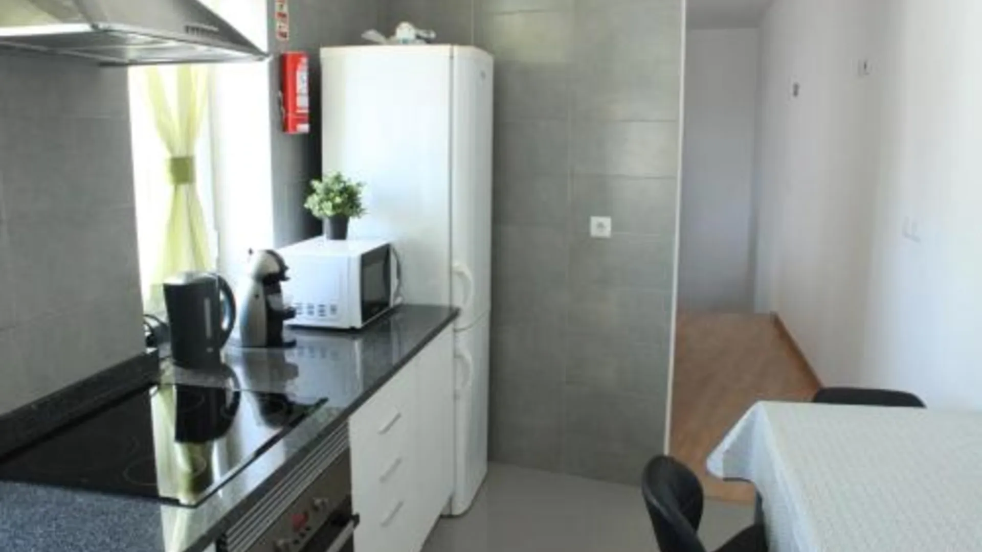 아베이루 Aveiro White House 3성급 호텔 수영장