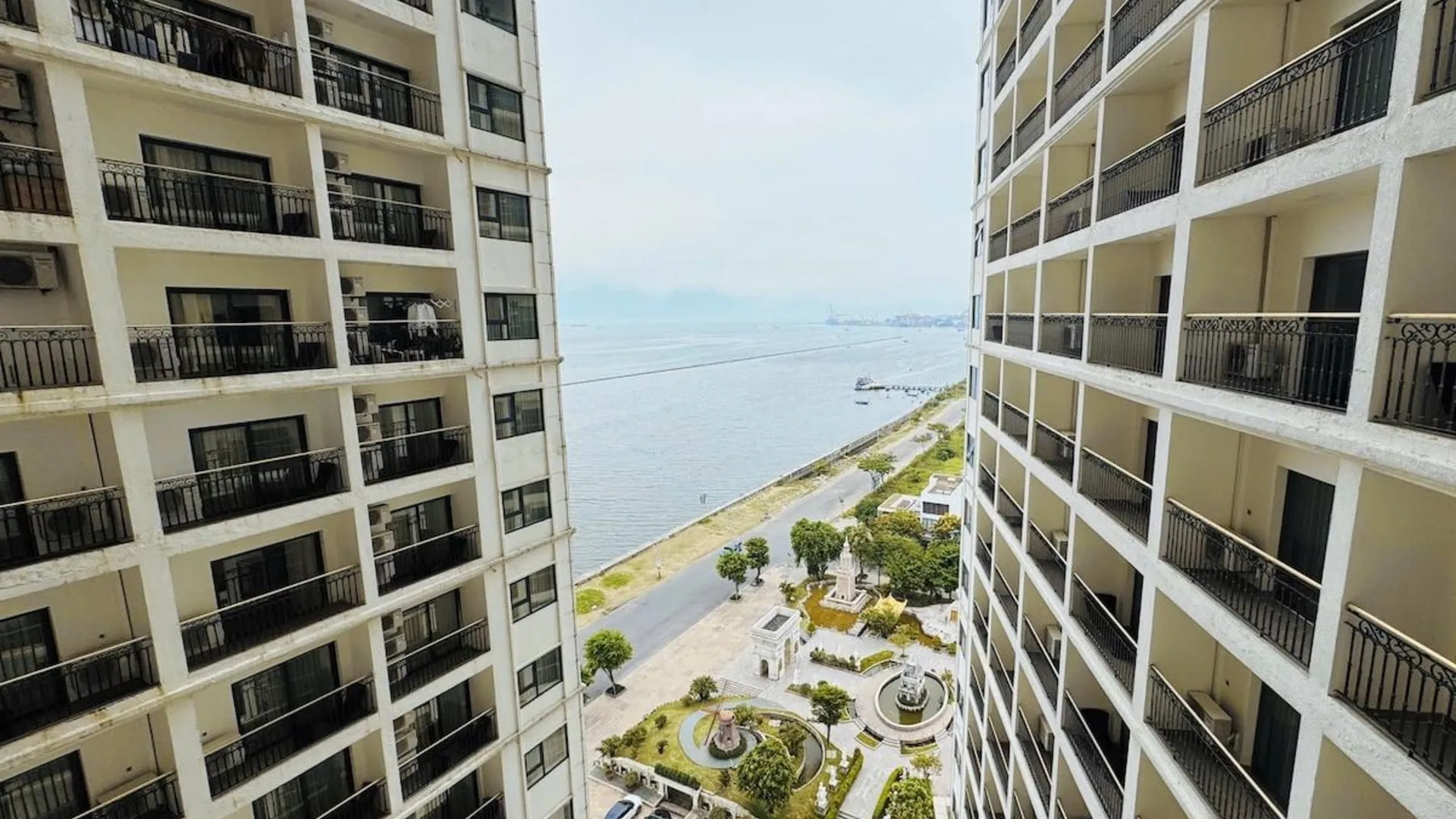 다낭 Phước Mỹ의 프라이빗 하우스 (34m², 침실 1개, 프라이빗 욕실 1개) 4성급 싱글룸 외관