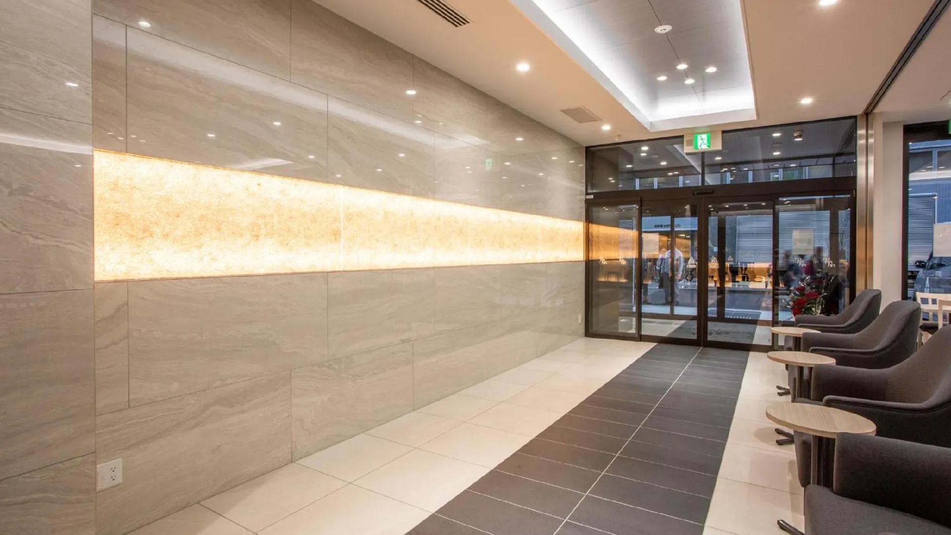 오사카 쿠레타케 인 오사카 미도스지 혼마치 3성급 호텔 외관