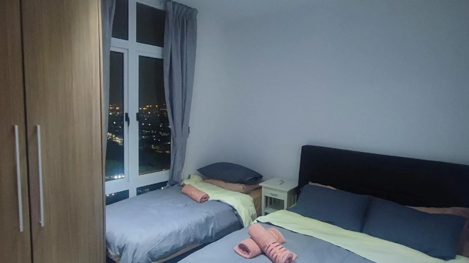 조호바루 / 조호르바루 조호바루의 아파트먼트 (110m², 침실 3개, 프라이빗 욕실 2개) 3성급 싱글룸 레스토랑