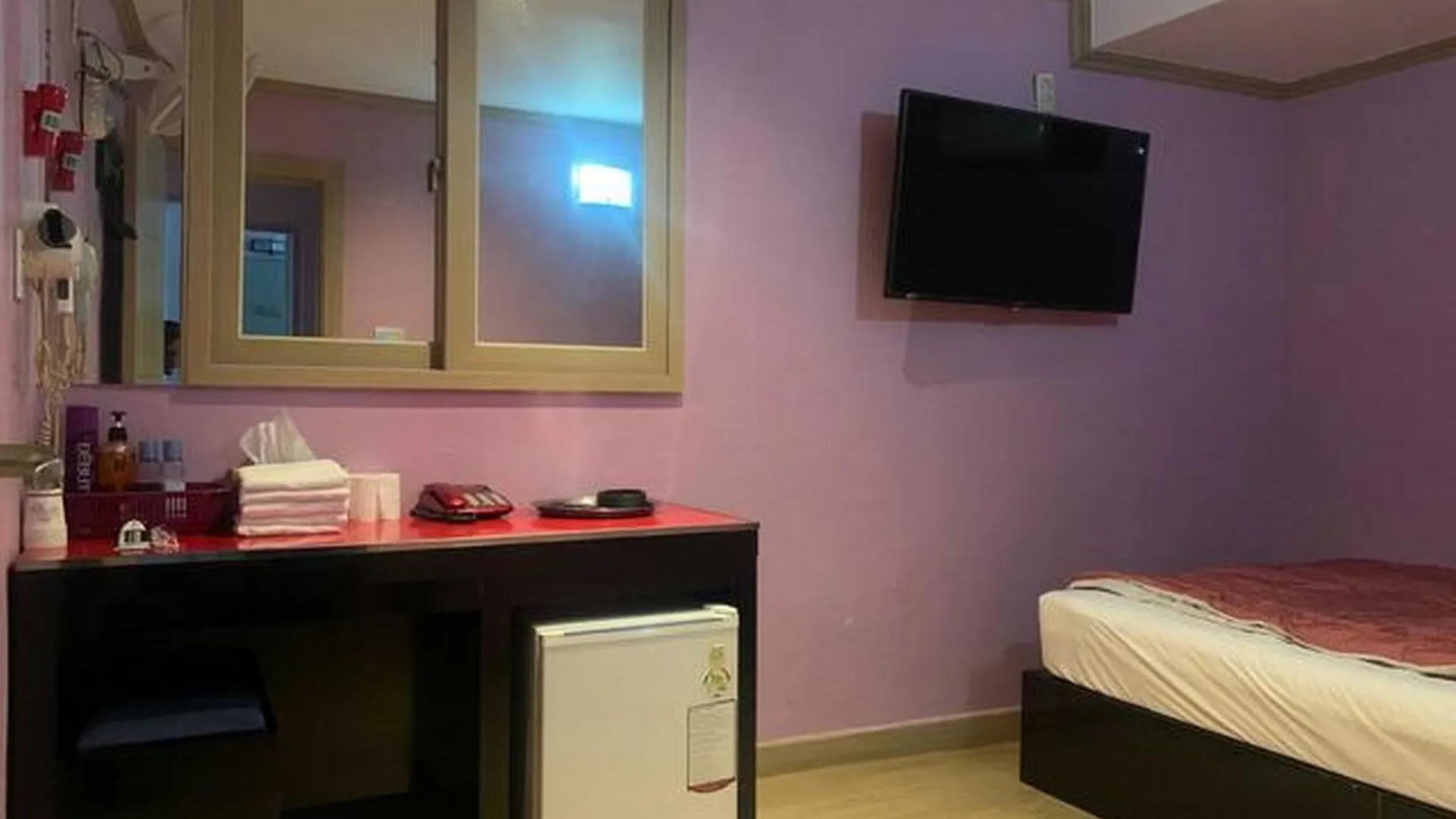 서울 영등포 스타장 1성급 호텔 객실