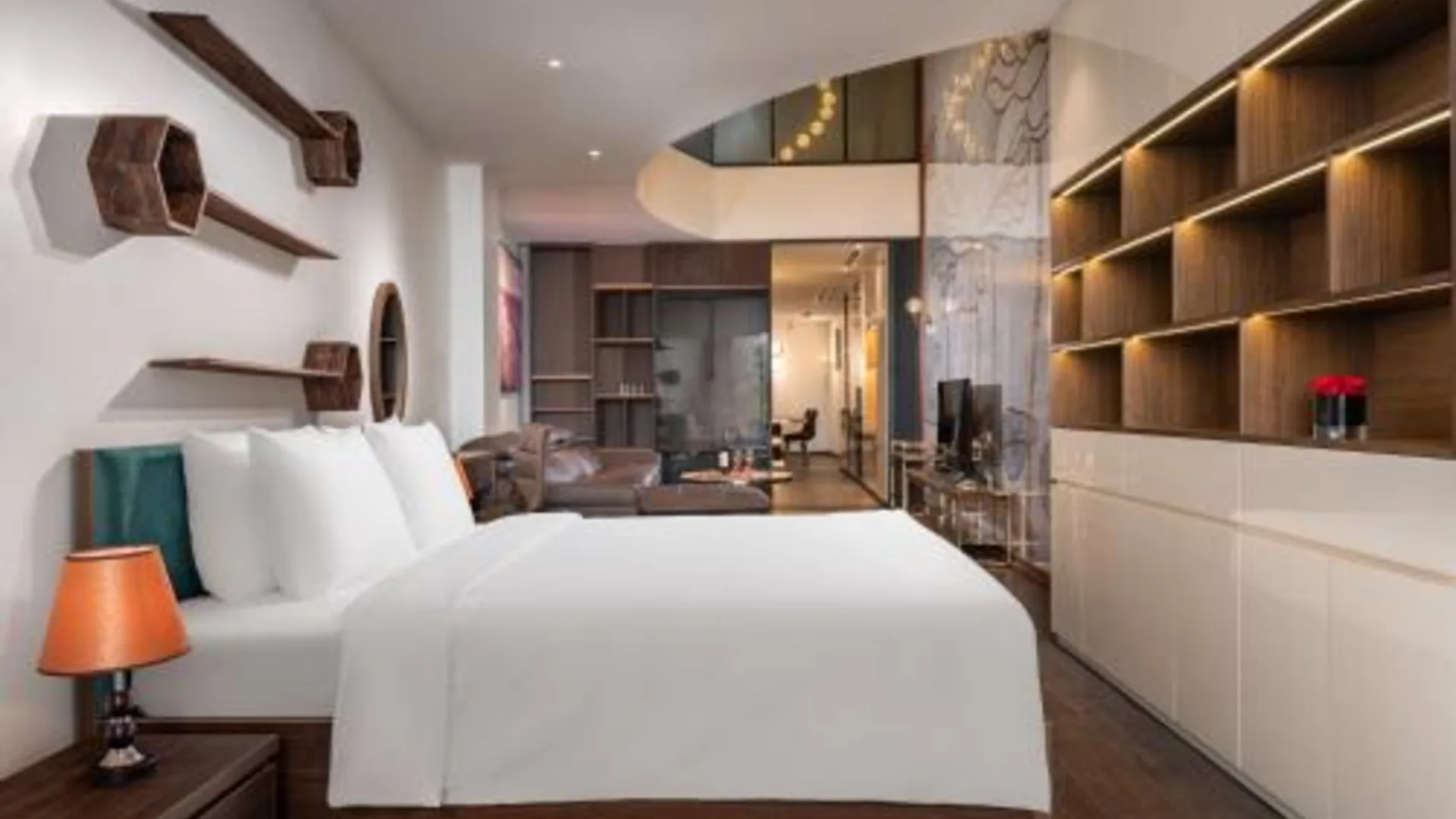 하노이 문라이트 테이 호 4성급 호텔 스위트룸