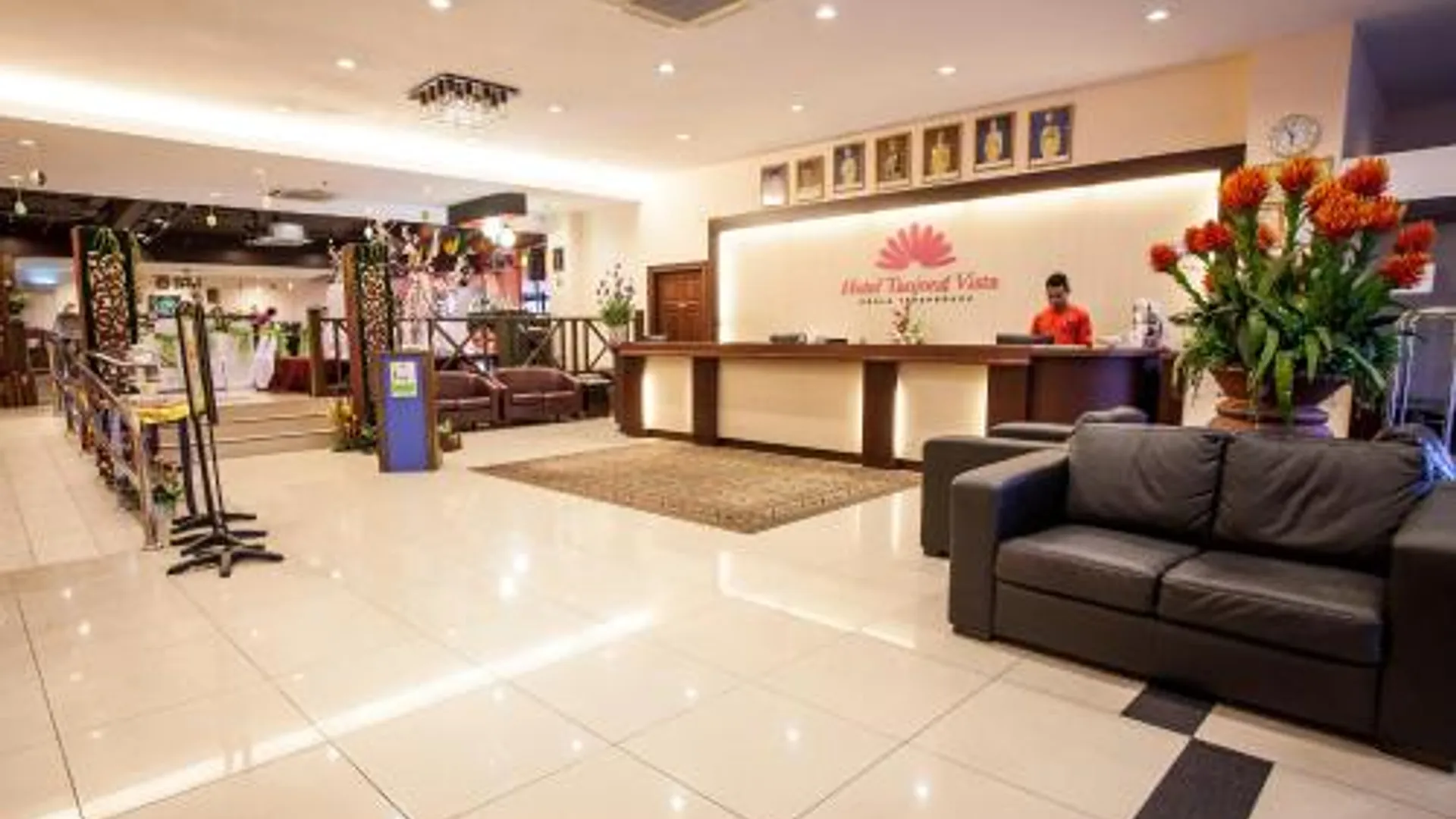 쿠알라테렝가누 호텔 탄종 비스타 3성급 호텔 수영장