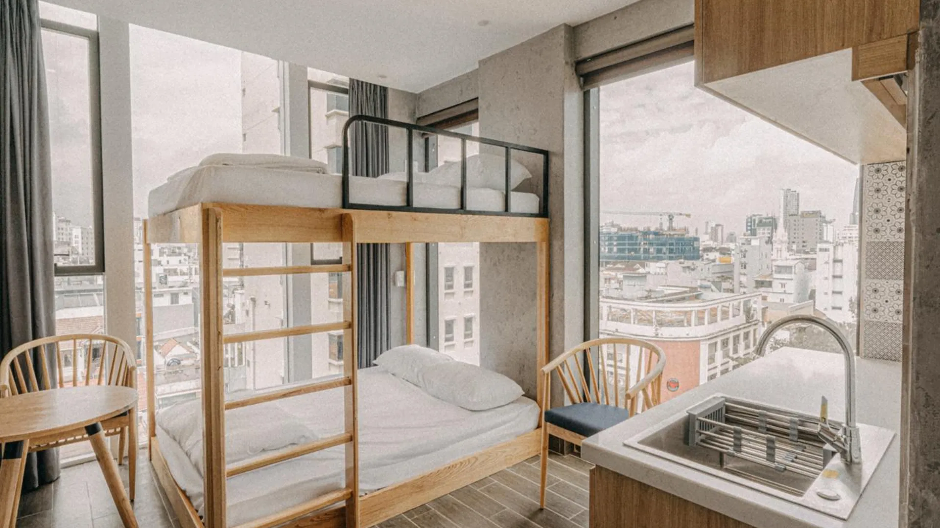 다낭 에스나이트 호텔 앤 도미 - 다낭 드래곤 브리지 3성급 호텔 스위트룸