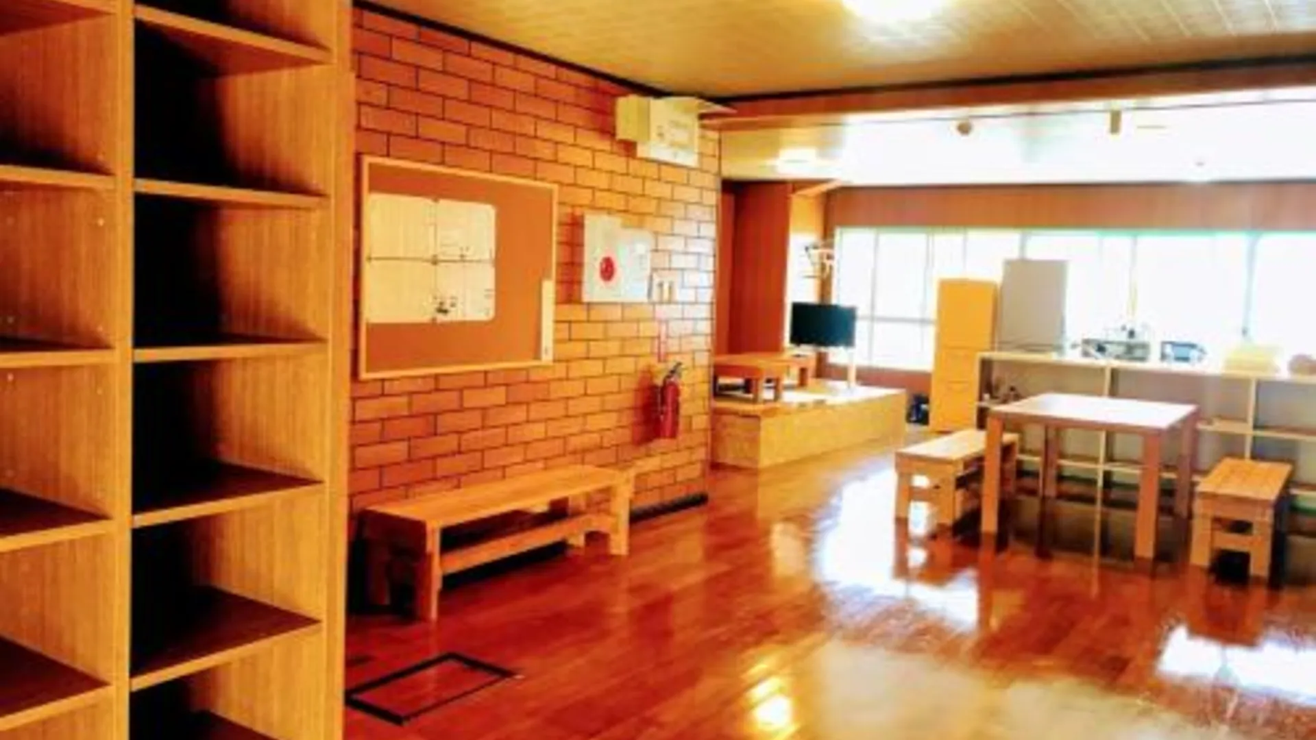 이시가키 게스트 하우스 윤테라스 2성급 호텔 로비