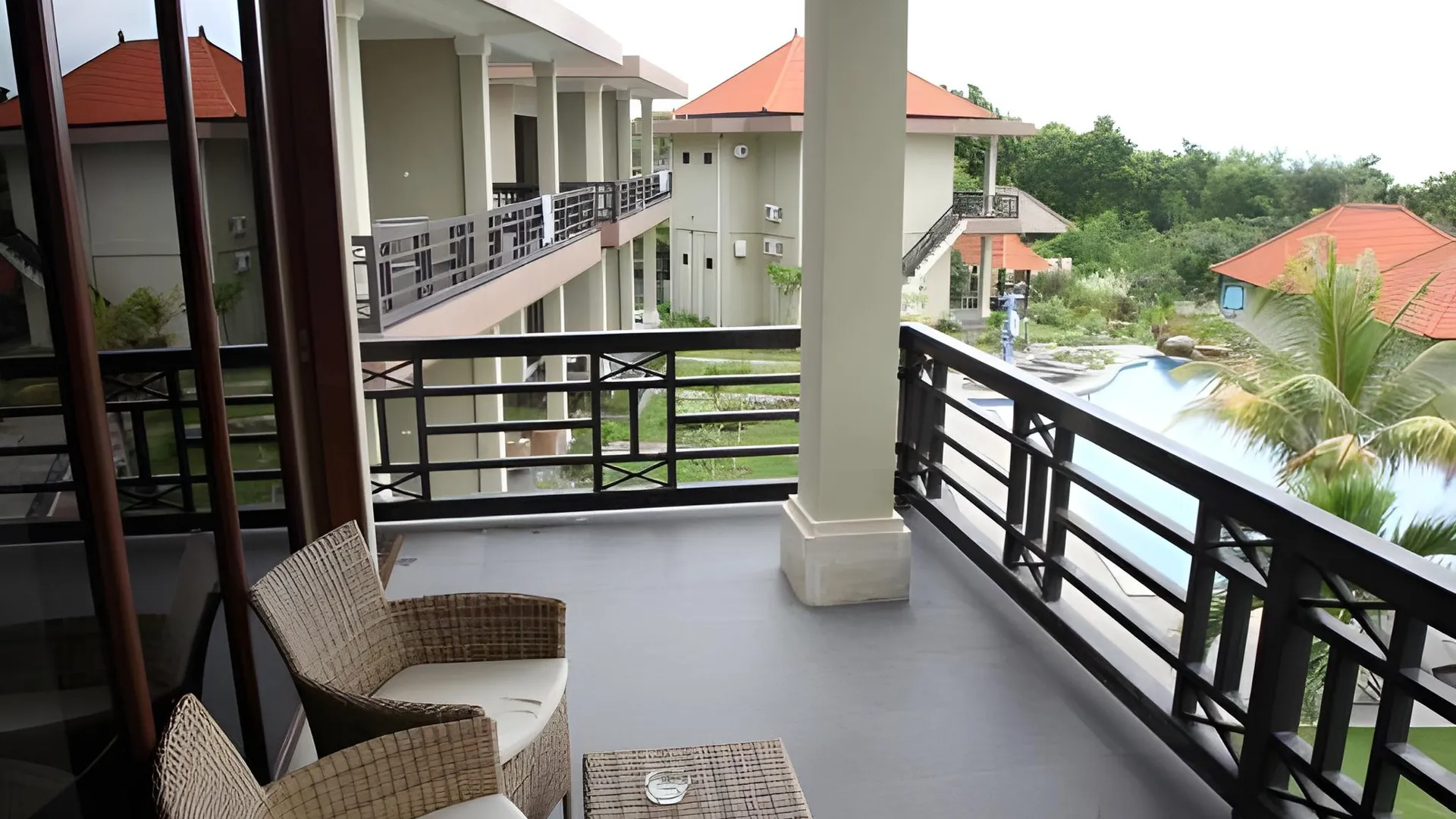 발리 오션 뷰 툴람벤 다이브 앤 리조트 3성급 호텔 부대시설