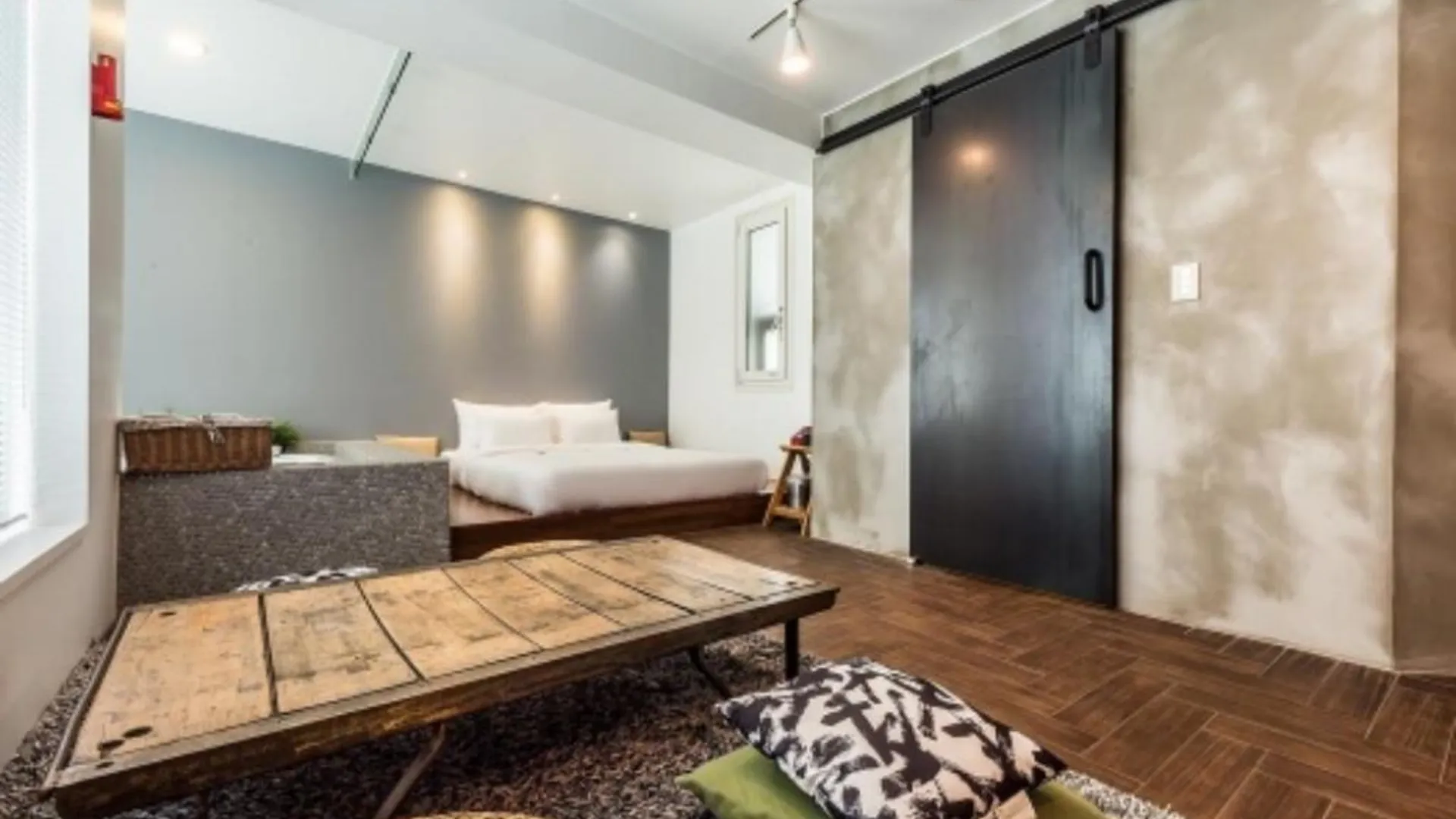 서울 청량리 31페이지 3성급 호텔 객실