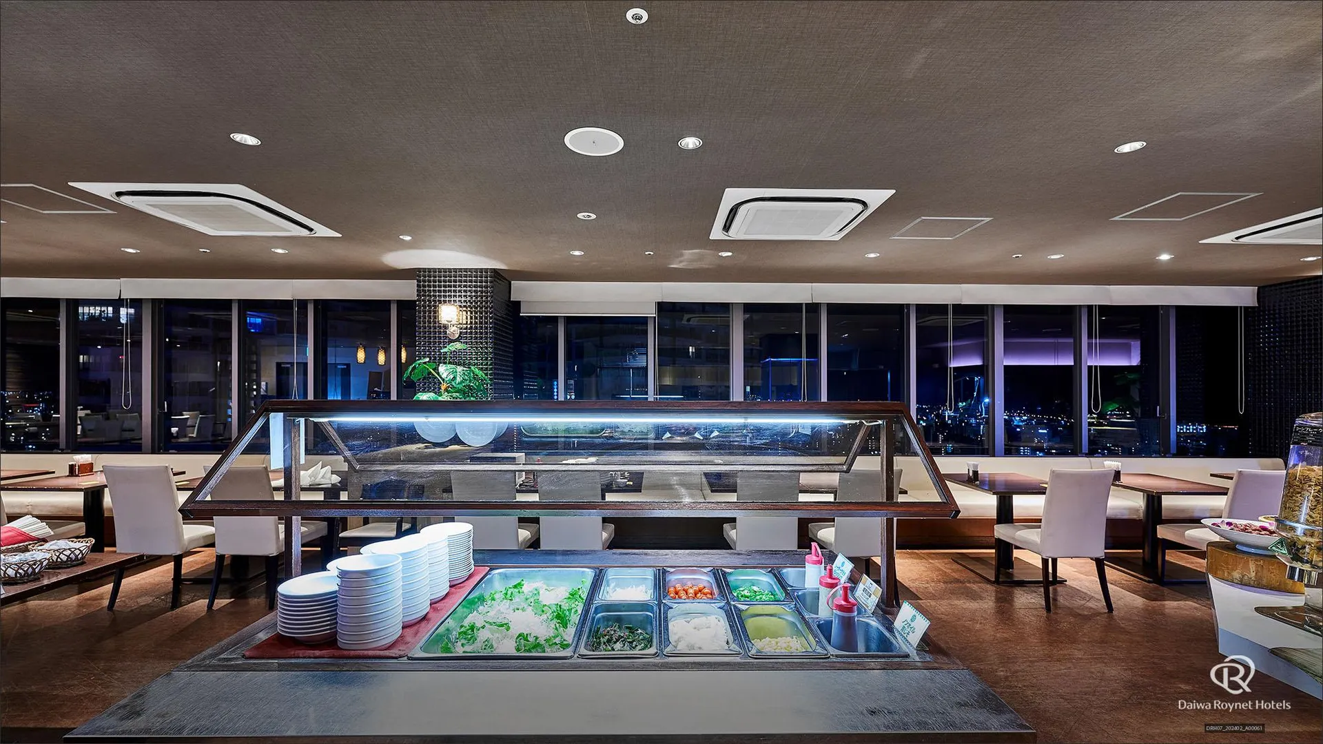 오키나와 본섬 다이와 로이네트 호텔 나하 오모로마치 3성급 호텔 로비