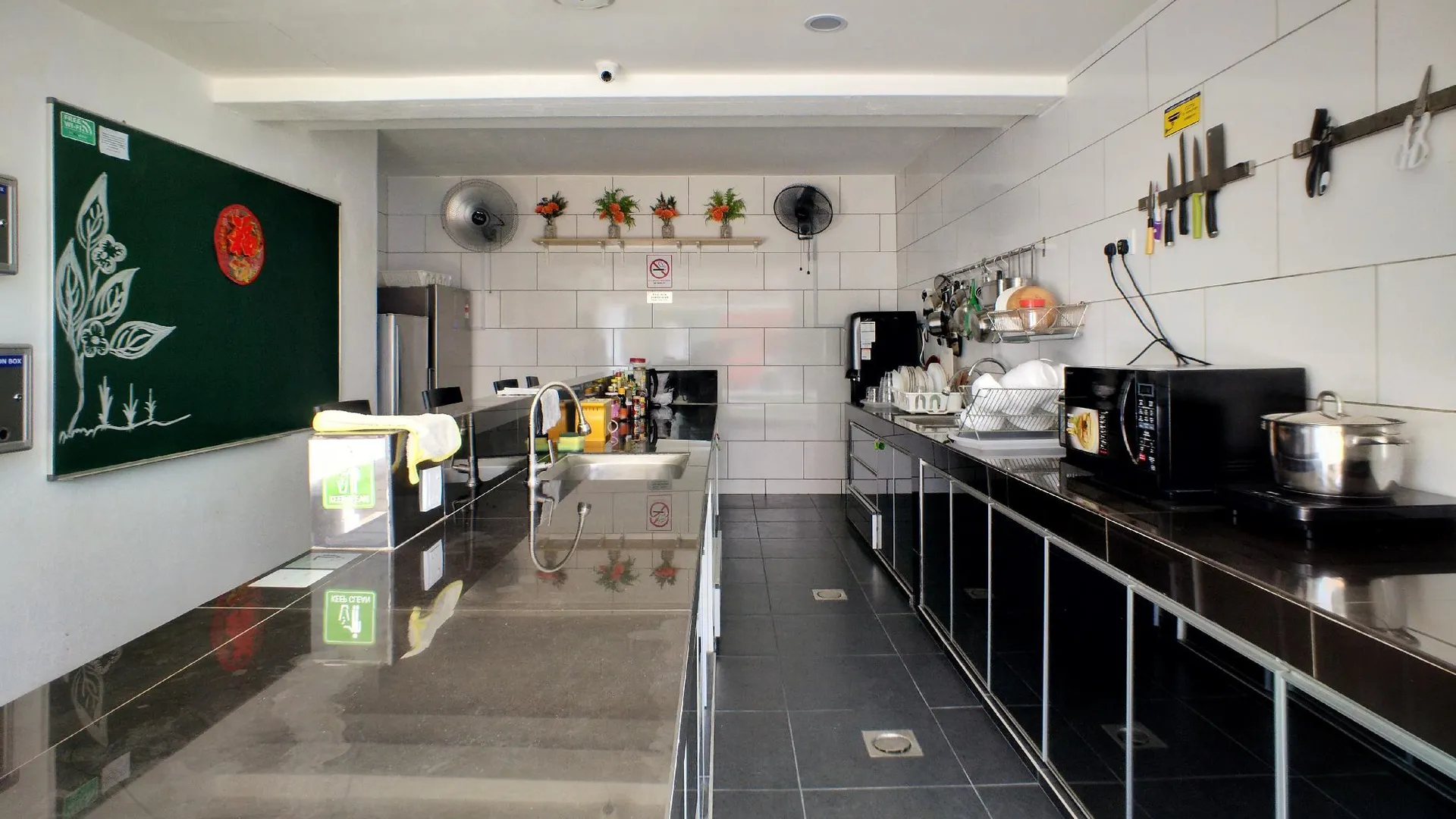 이포 베드 인 가든 호스텔 4성급 호텔 전망