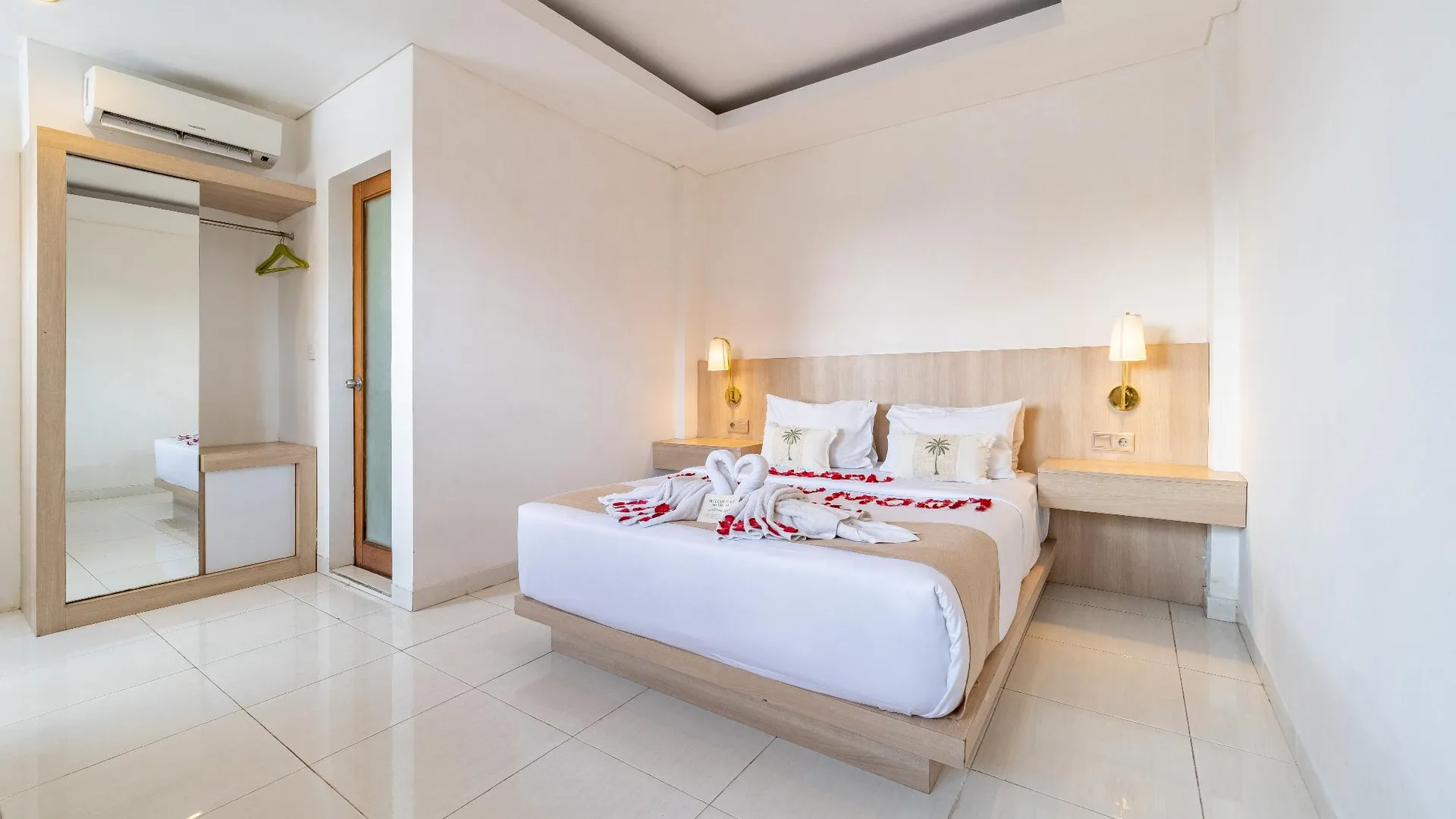 발리 스리크리나 스미냑 2성급 호텔 스위트룸