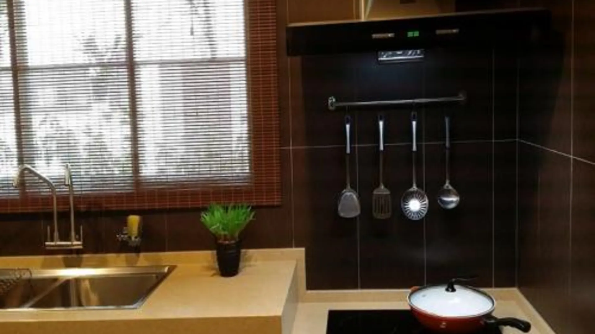 이포 Miracle Suite 4성급 게스트하우스 수영장