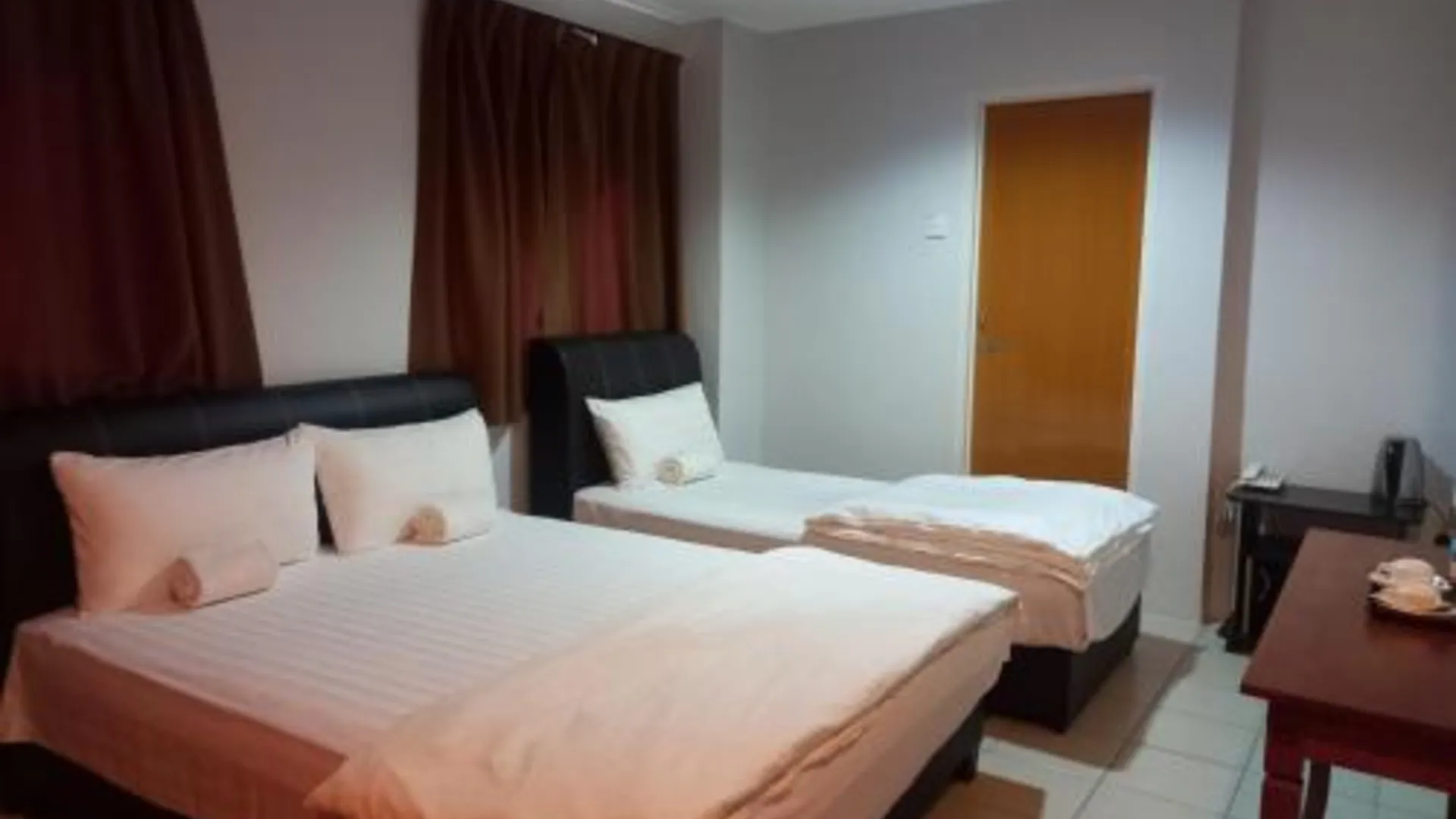 이포 레인트리 로지 호텔 객실