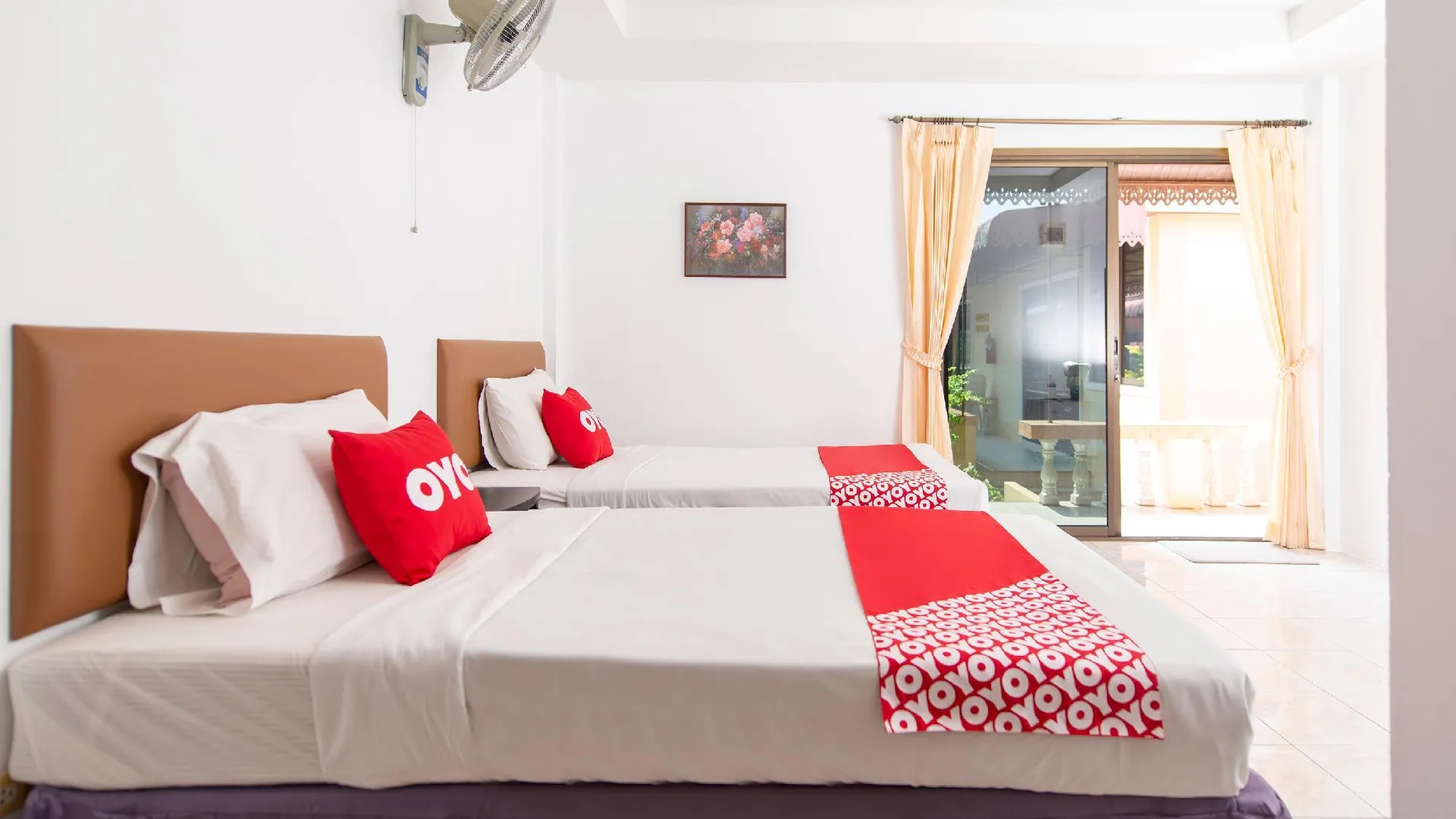 푸켓 나이양 코티지 1성급 호텔 스위트룸