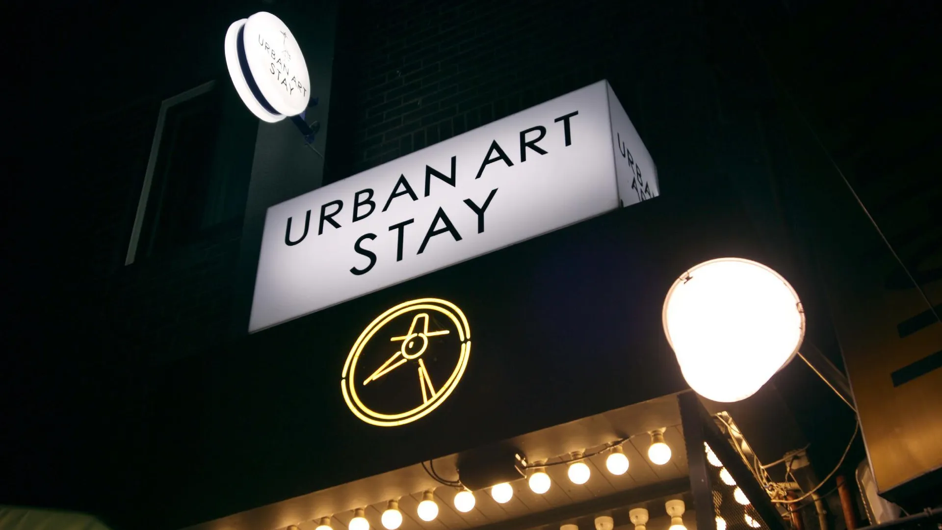 서울 어반아트 스테이 2성급 호텔 객실