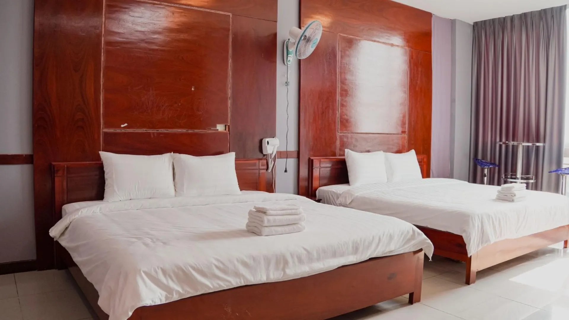 호치민 빈 민 호텔 2성급 호텔 스위트룸