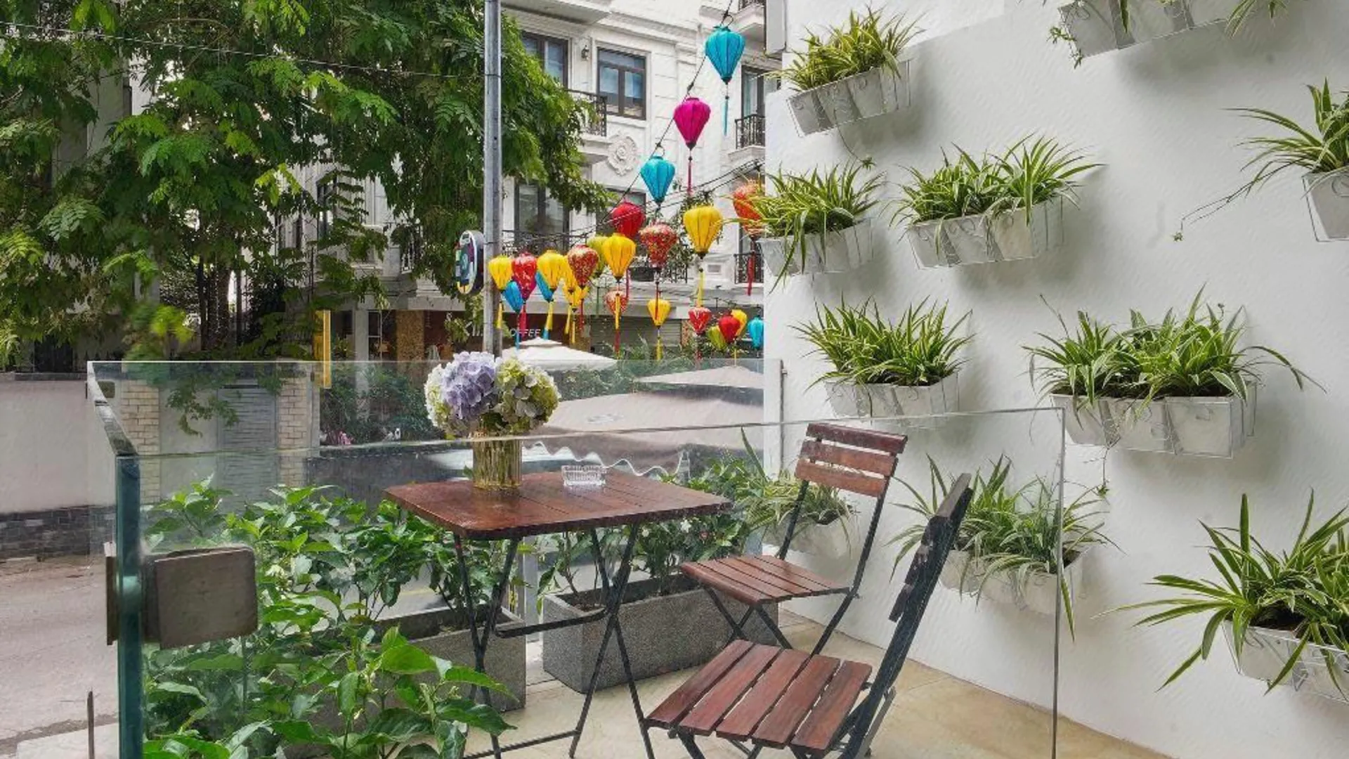 하노이 22랜드 클래식 스위트 3성급 호텔 전망