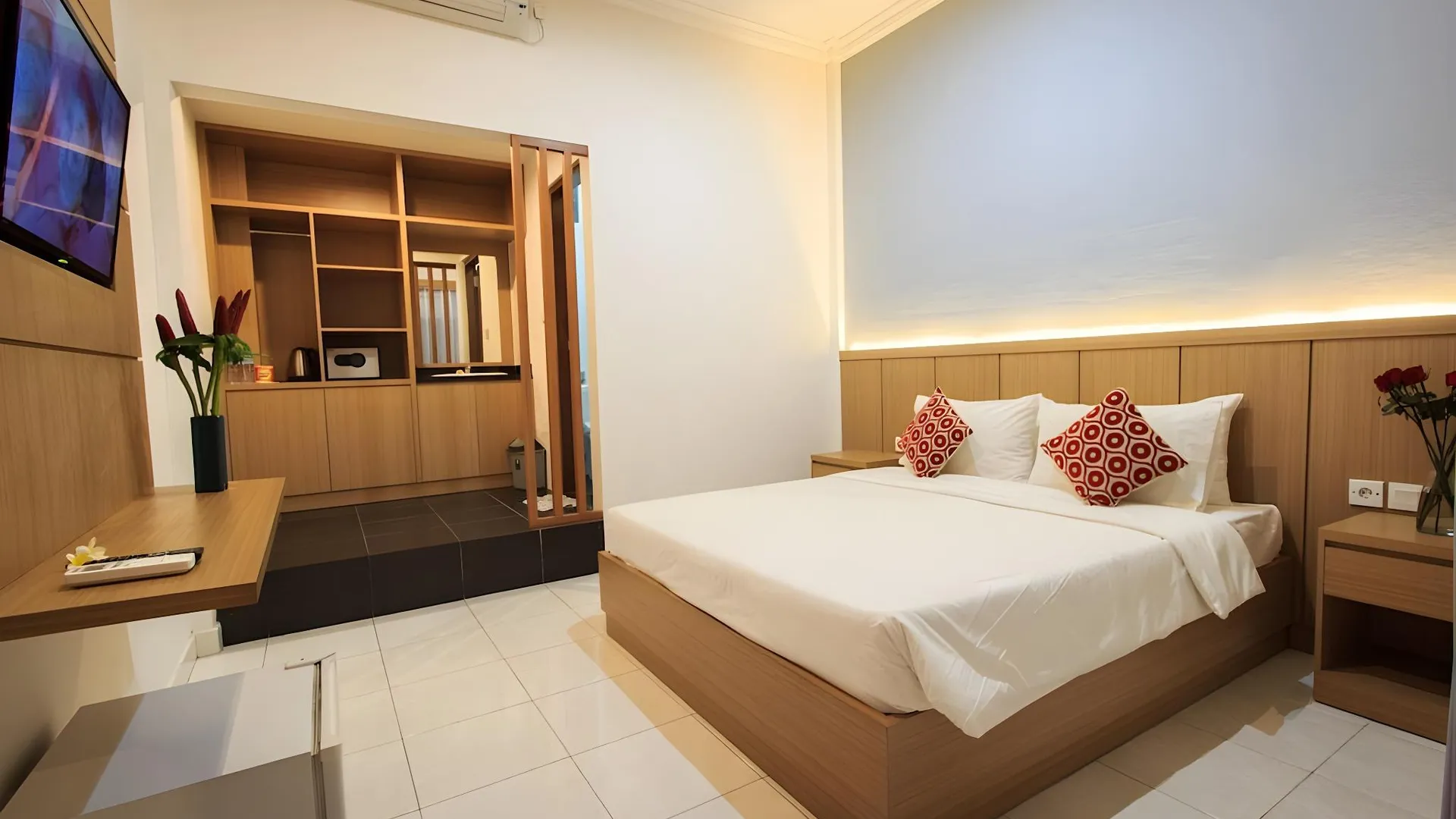 발리 폰독 안야르 호텔 2성급 호텔 스위트룸