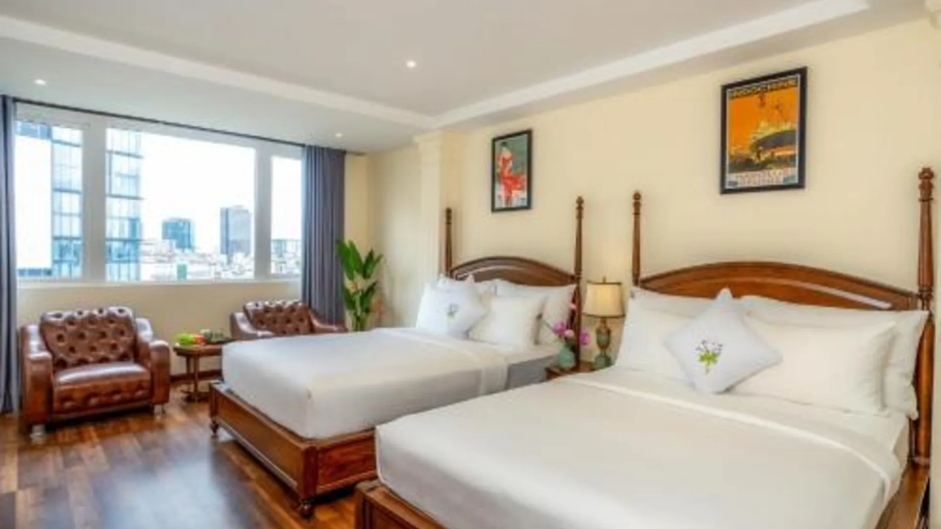 호치민 알라곤 시티 호텔 앤 스파 4성급 호텔 스위트룸