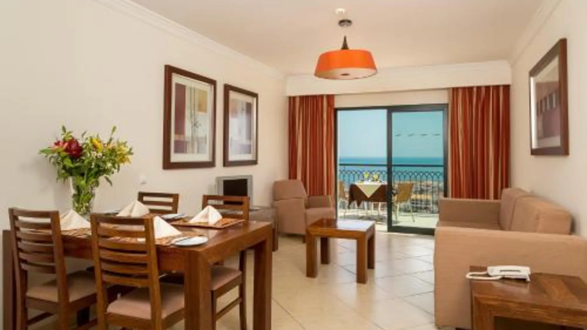 알부페이라 세로 마르 아틀란티코 앤 세로 마르 가든 4성급 호텔 스위트룸