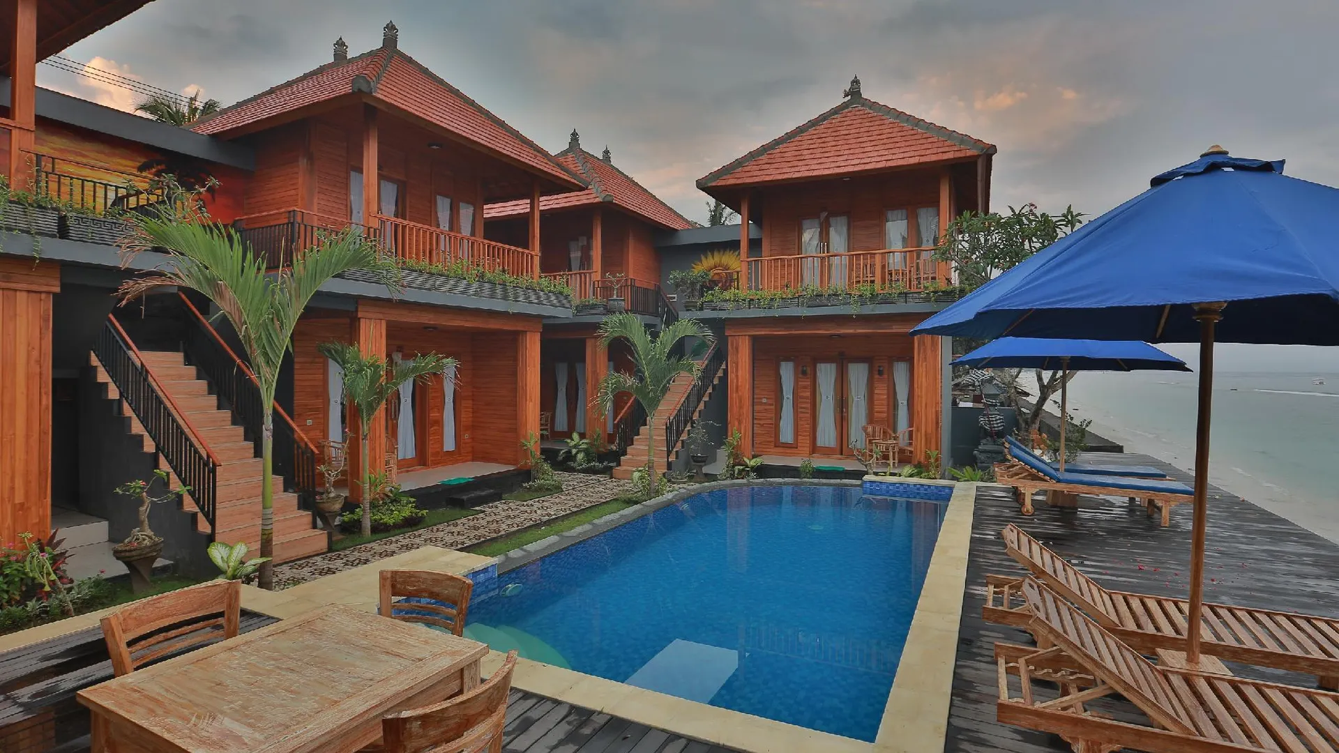 발리 선라이즈 코티지 누사 페니다 5성급 호텔 객실