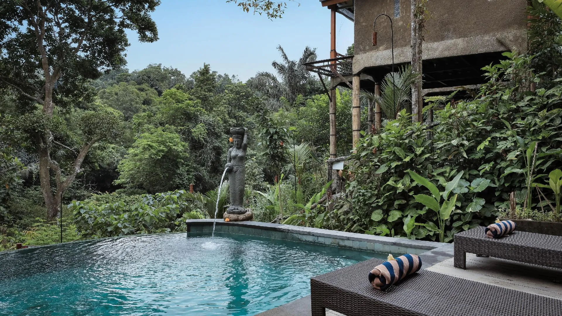 발리 알라모라 힐링 이스케이프 4성급 호텔 객실