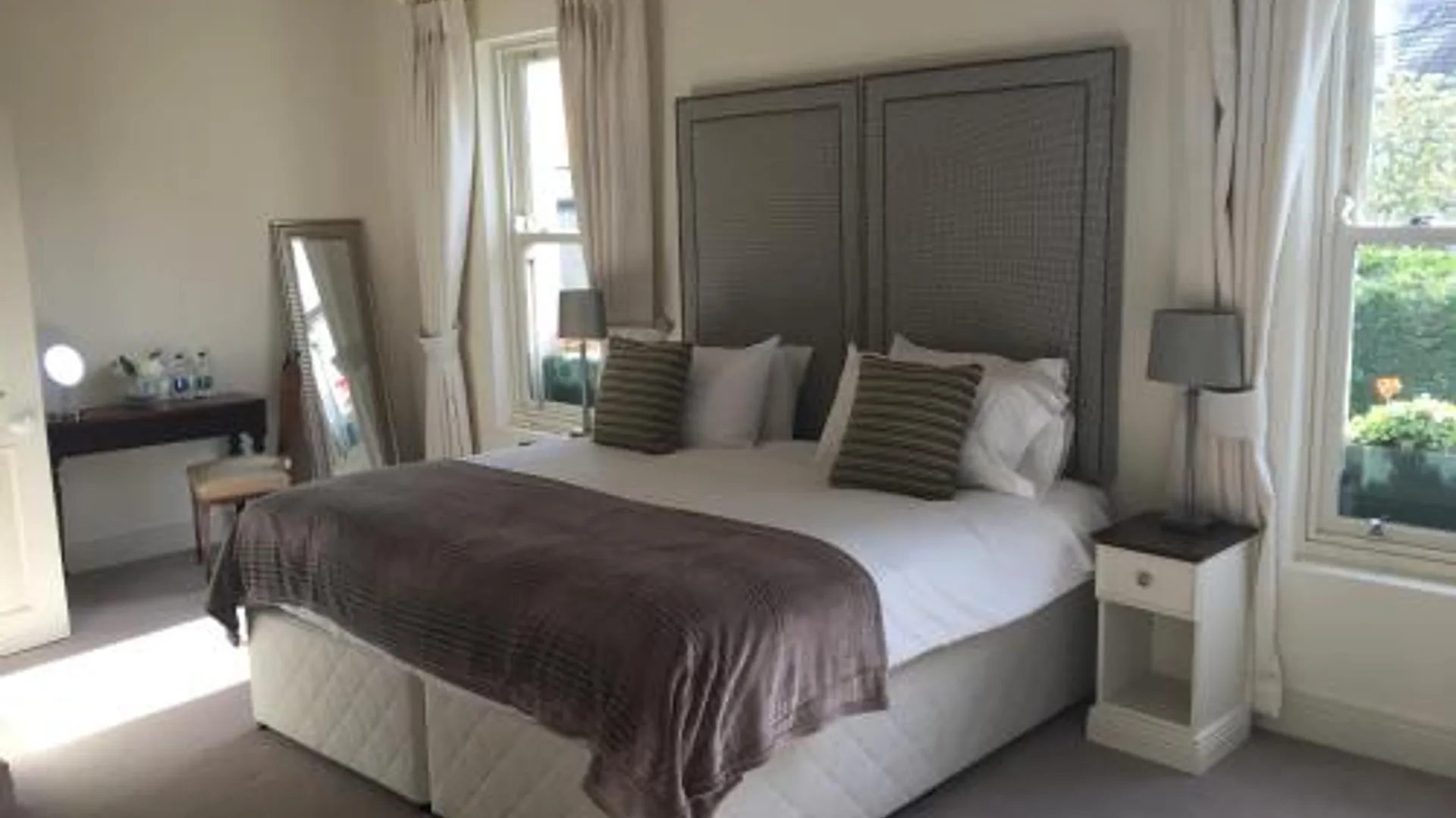 델가니 Horse & Hound 3성급 호텔 스위트룸