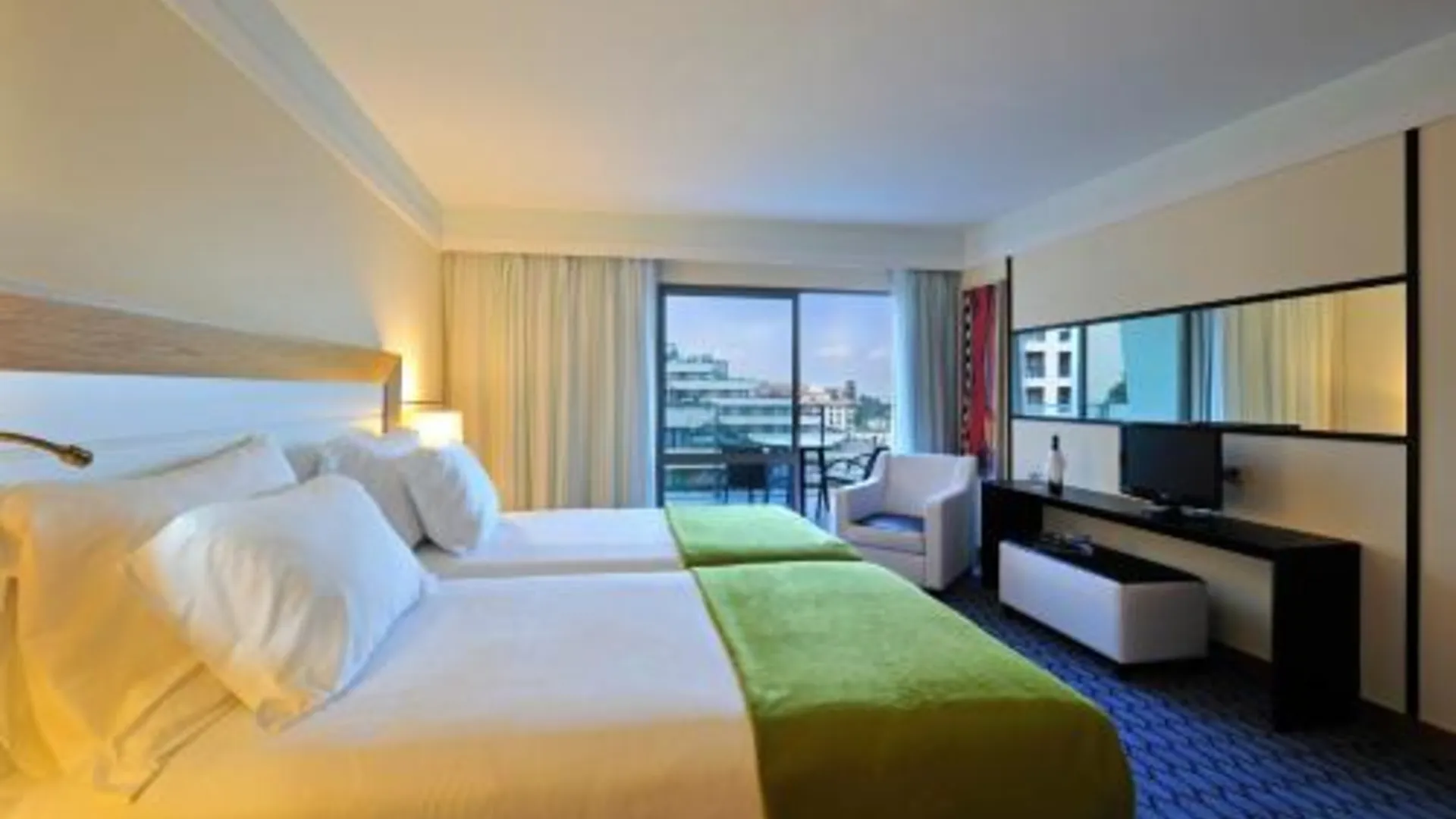 마데이라 섬 페스타나 프로메네이드 오션 리조트 호텔 4성급 호텔 전망