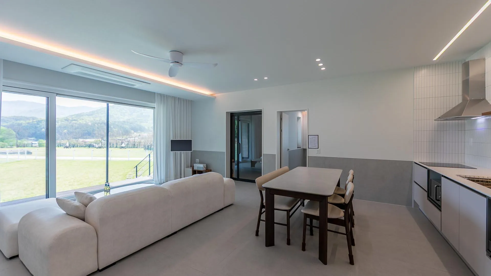 상주 상주 월월애견펜션 2성급 싱글룸 객실