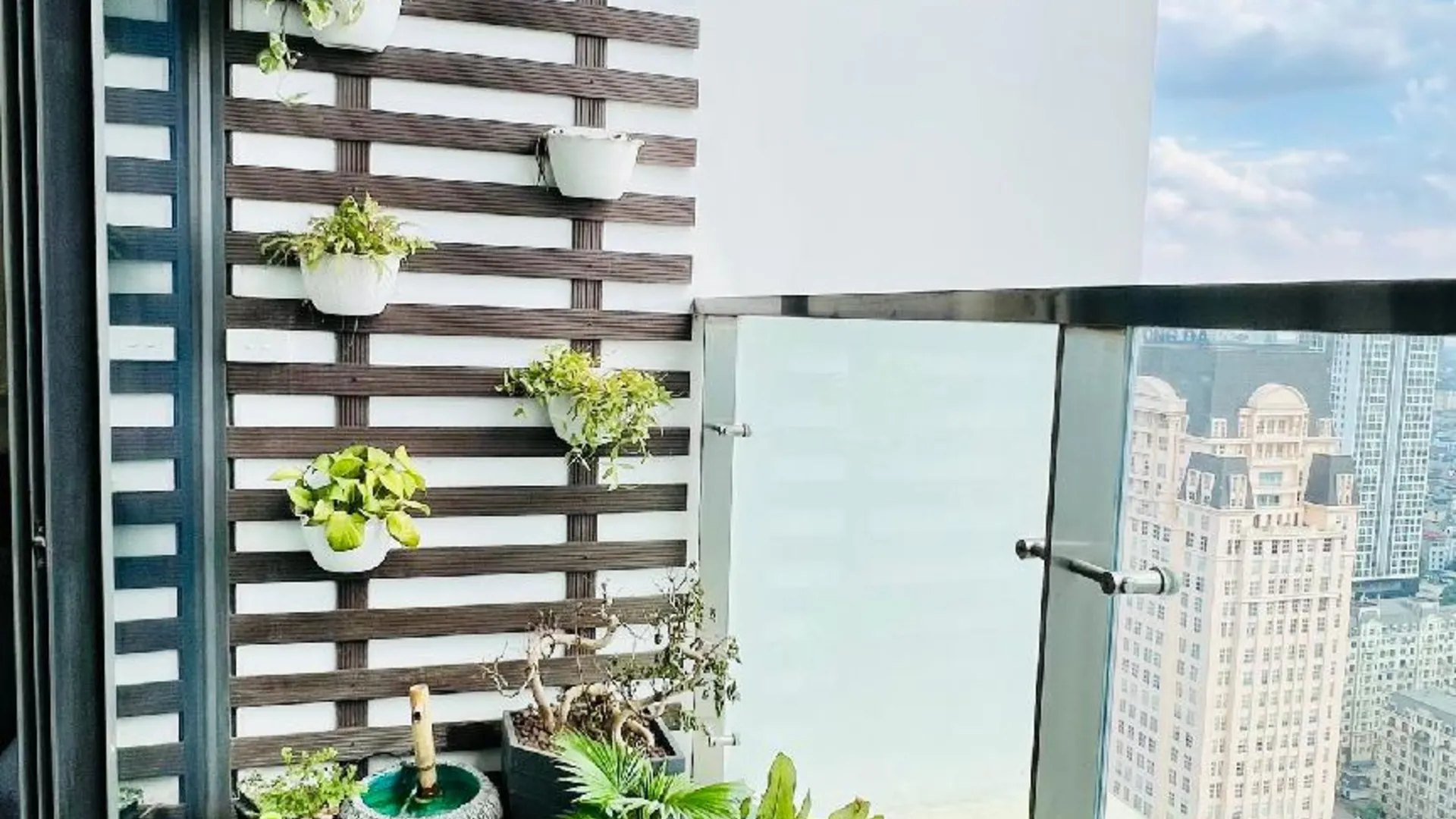 하노이 미딘의 아파트먼트 (72m², 침실 2개, 프라이빗 욕실 2개) 5성급 싱글룸 레스토랑