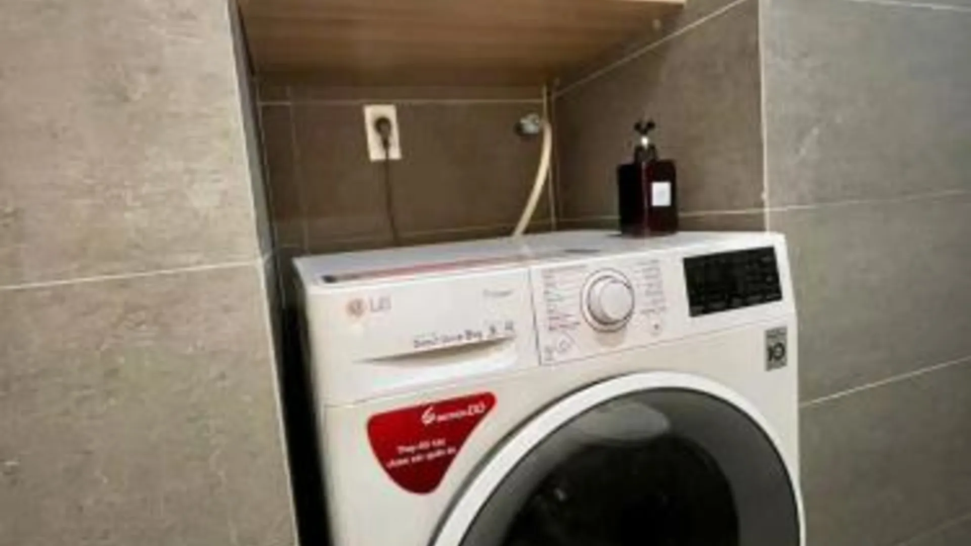 호치민 1bed room apartment nearby Tan Son Nhat Airport 호텔 스위트룸