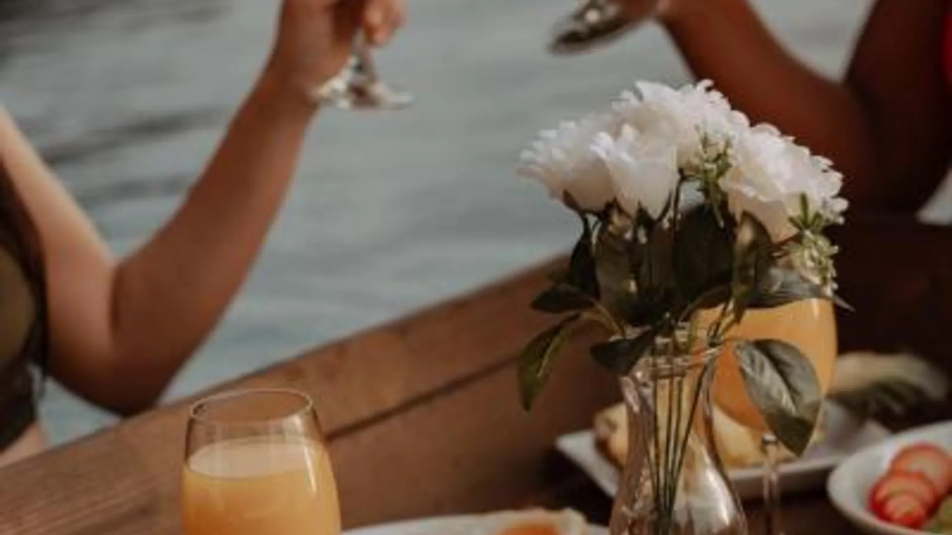 오키나와 본섬 MARINX POOLVILLA NAKANDAKARI 4성급 게스트하우스 레스토랑