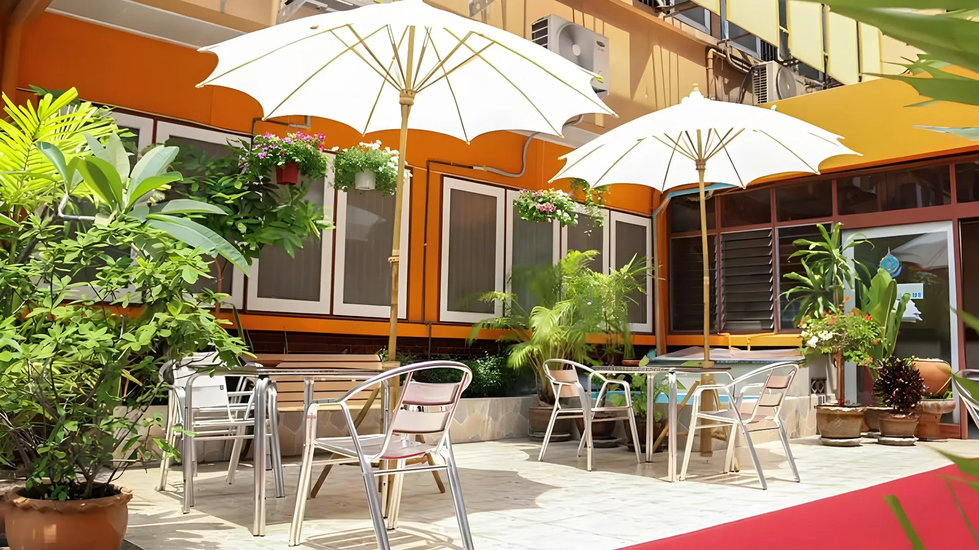 방콕 나콘핑 호텔 2성급 호텔 객실