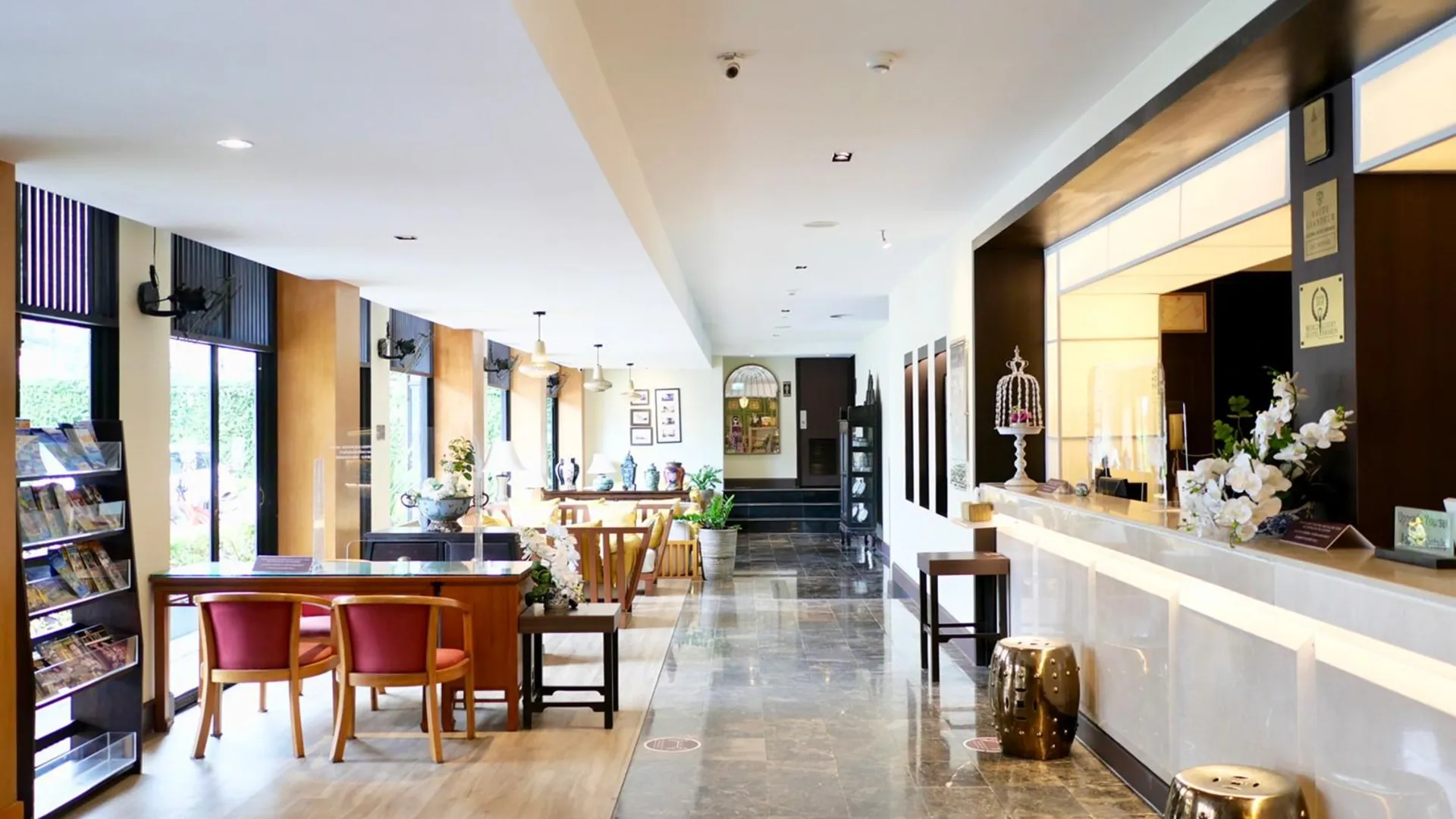 푸켓 사와디 파통 리조트 앤 스파 바이 톨라니 4성급 호텔 외관