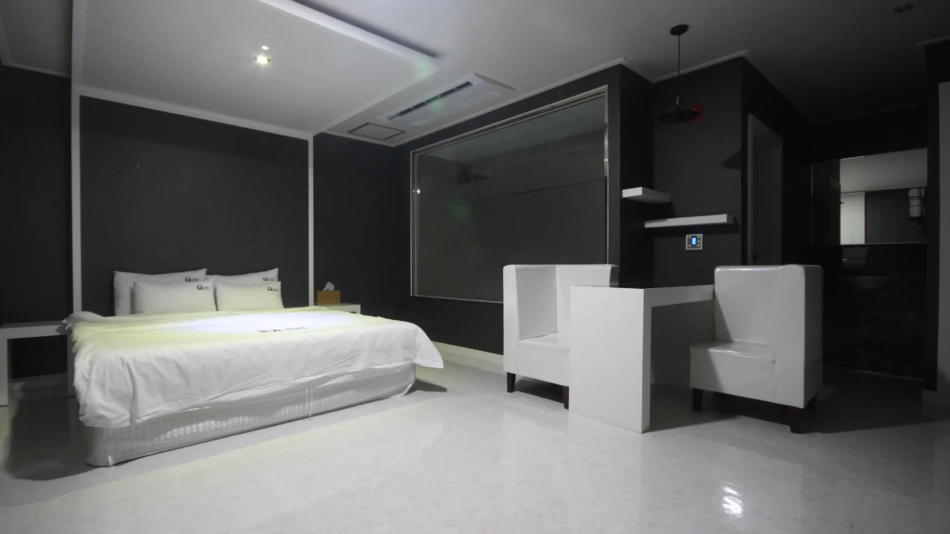 경상남도 함안 The Moon(더문) 호텔 스위트룸