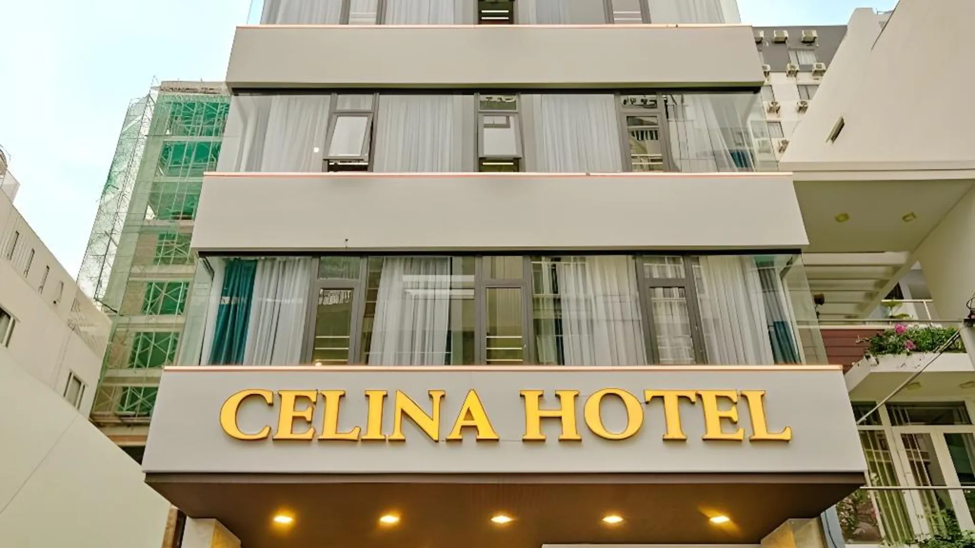 다낭 셀리나 호텔 앤 아파트먼트 4성급 호텔 외관