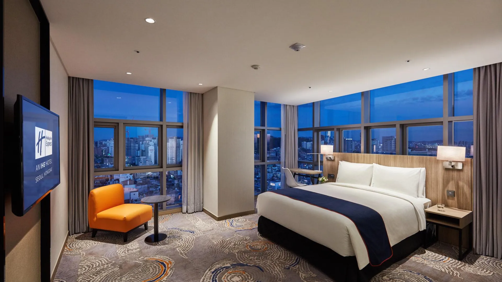 서울 홀리데이 인 익스프레스 서울 홍대 바이 IHG 3성급 호텔 스위트룸