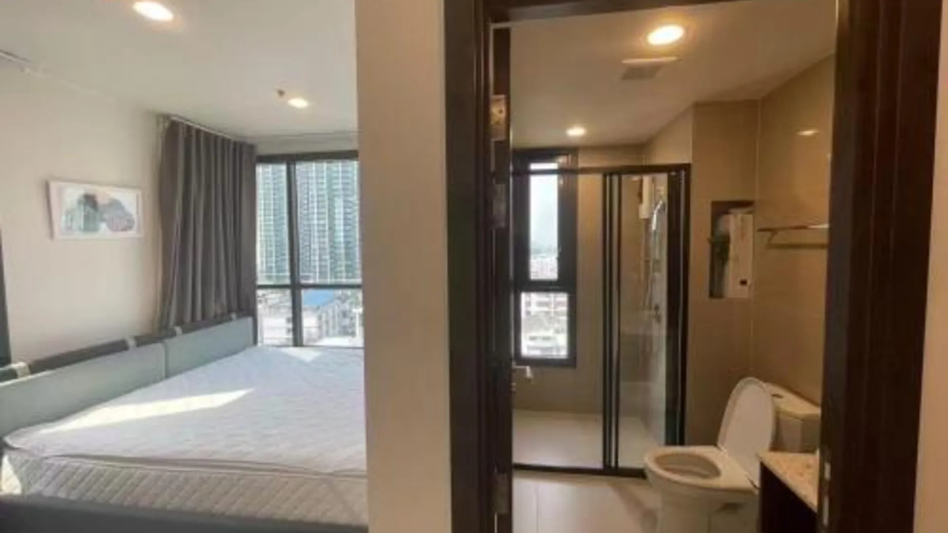 방콕 小太阳民宿 2성급 싱글룸 외관