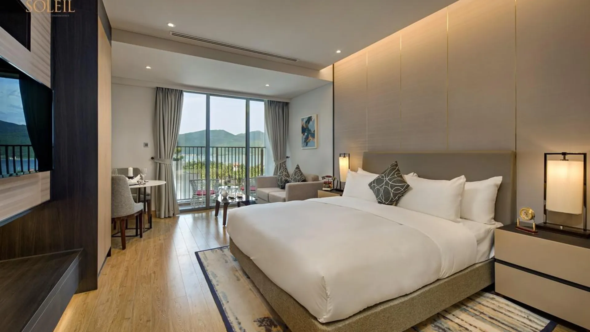 다낭 윈덤 솔레일 다낭 - 무료 왕복 에어포트 트랜스퍼 5성급 호텔 스위트룸