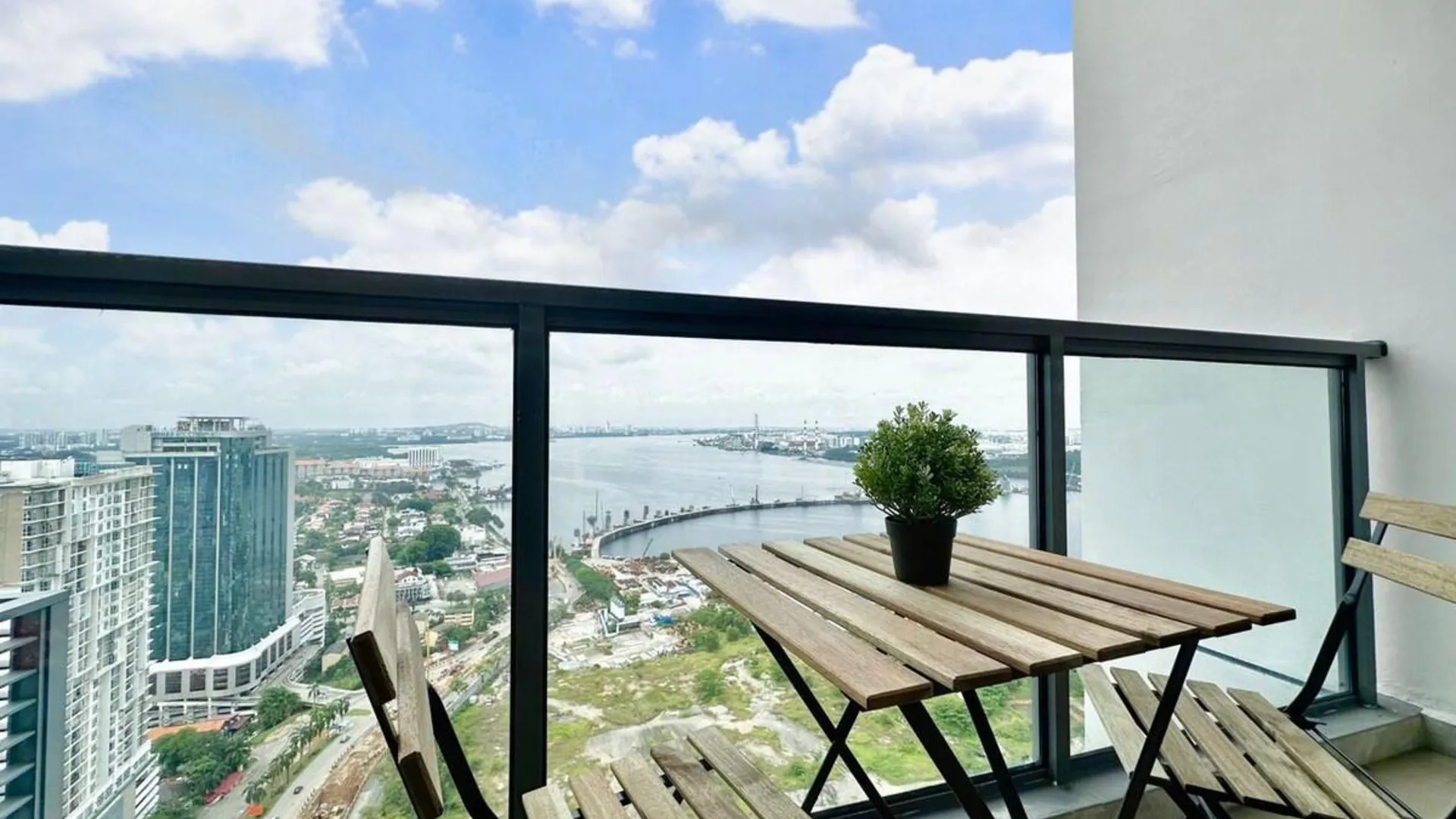 조호바루 / 조호르바루 조호바루의 프라이빗 하우스 (100m², 침실 2개, 프라이빗 욕실 2개) 3성급 싱글룸 부대시설